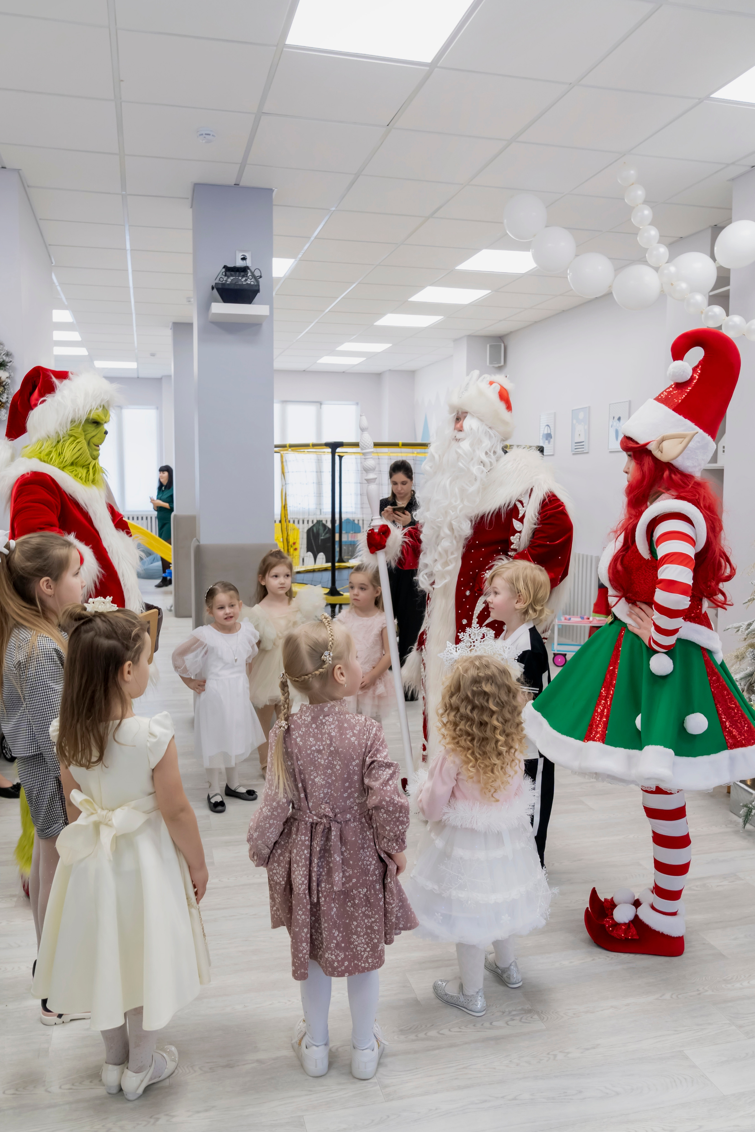 Утренник в Домми. Главная