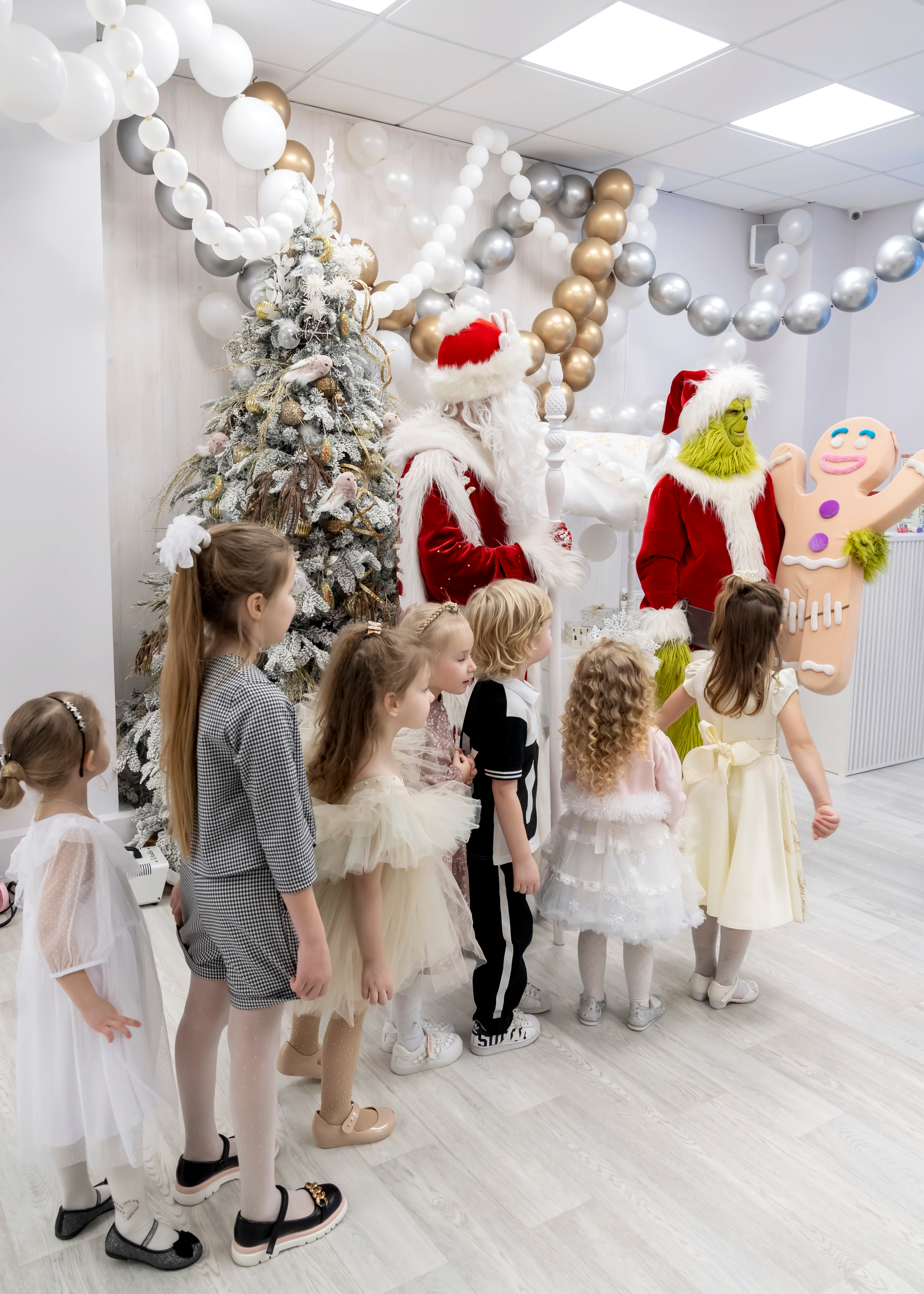 Утренник в Домми. Главная