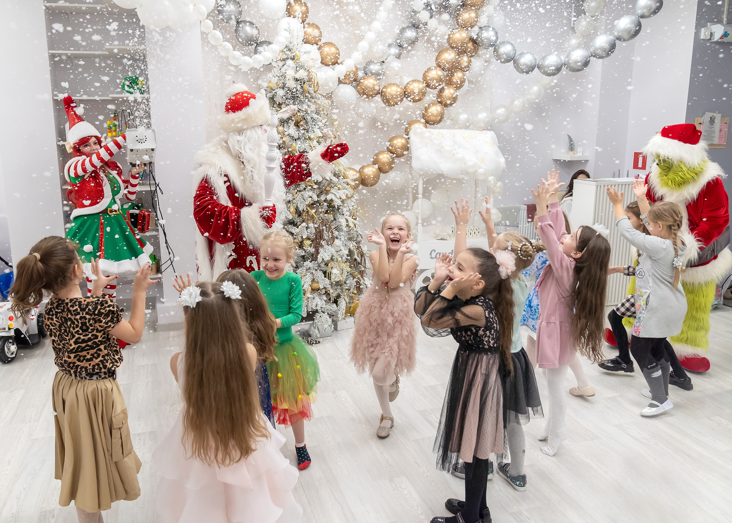 Утренник в Домми. Главная