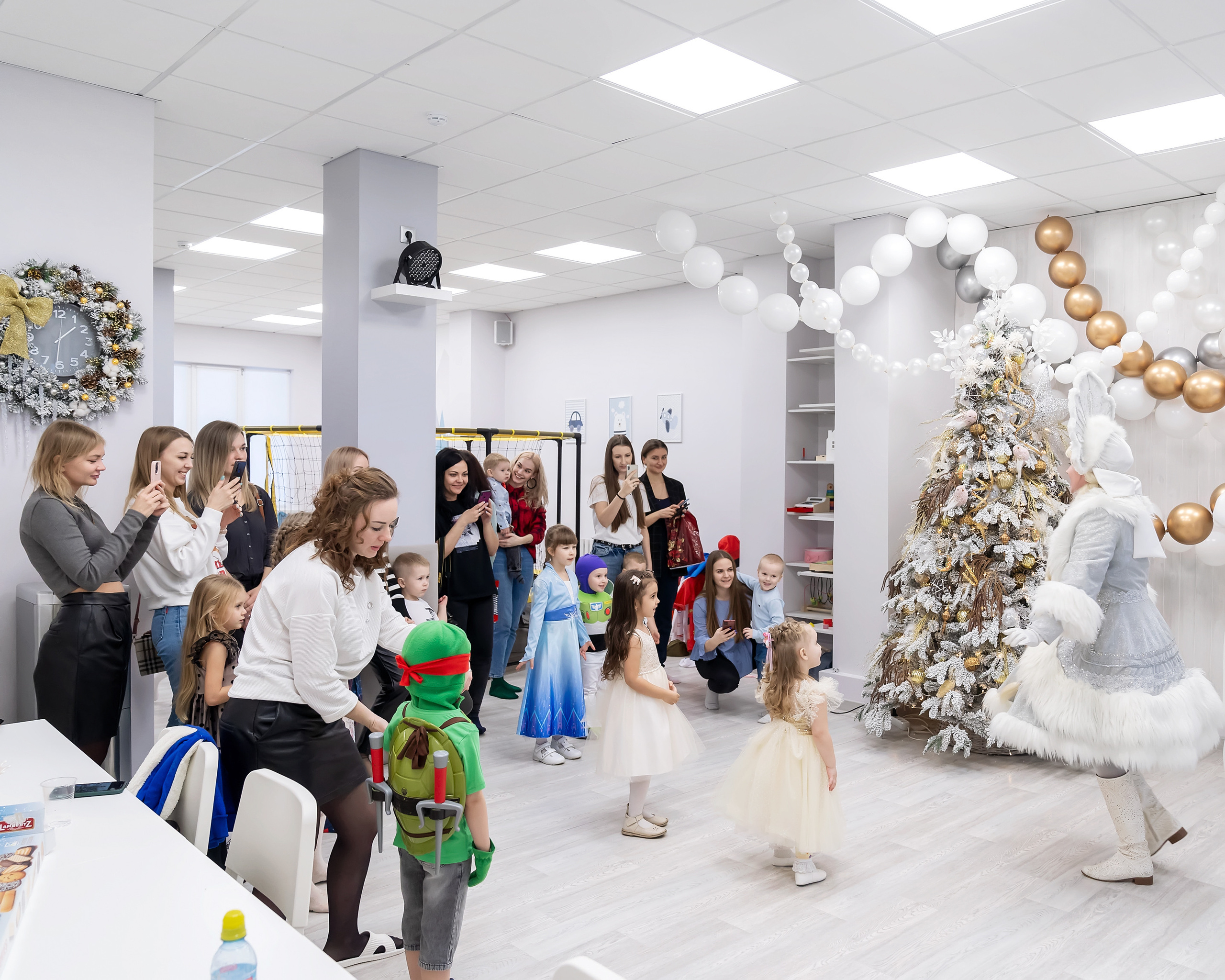 Утренник в Домми. Главная