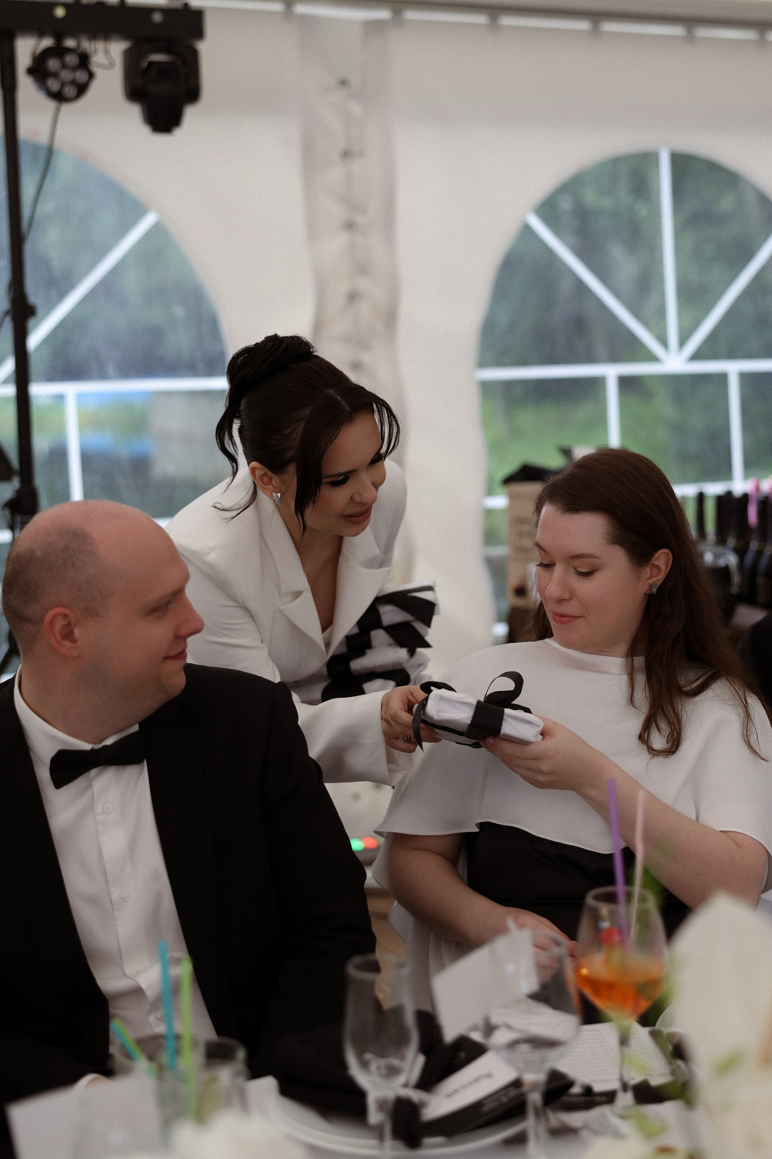 «Магия выставленного света» — Анна и Милан. Свадебный и семейный фотограф в Москве Ломова Ирина