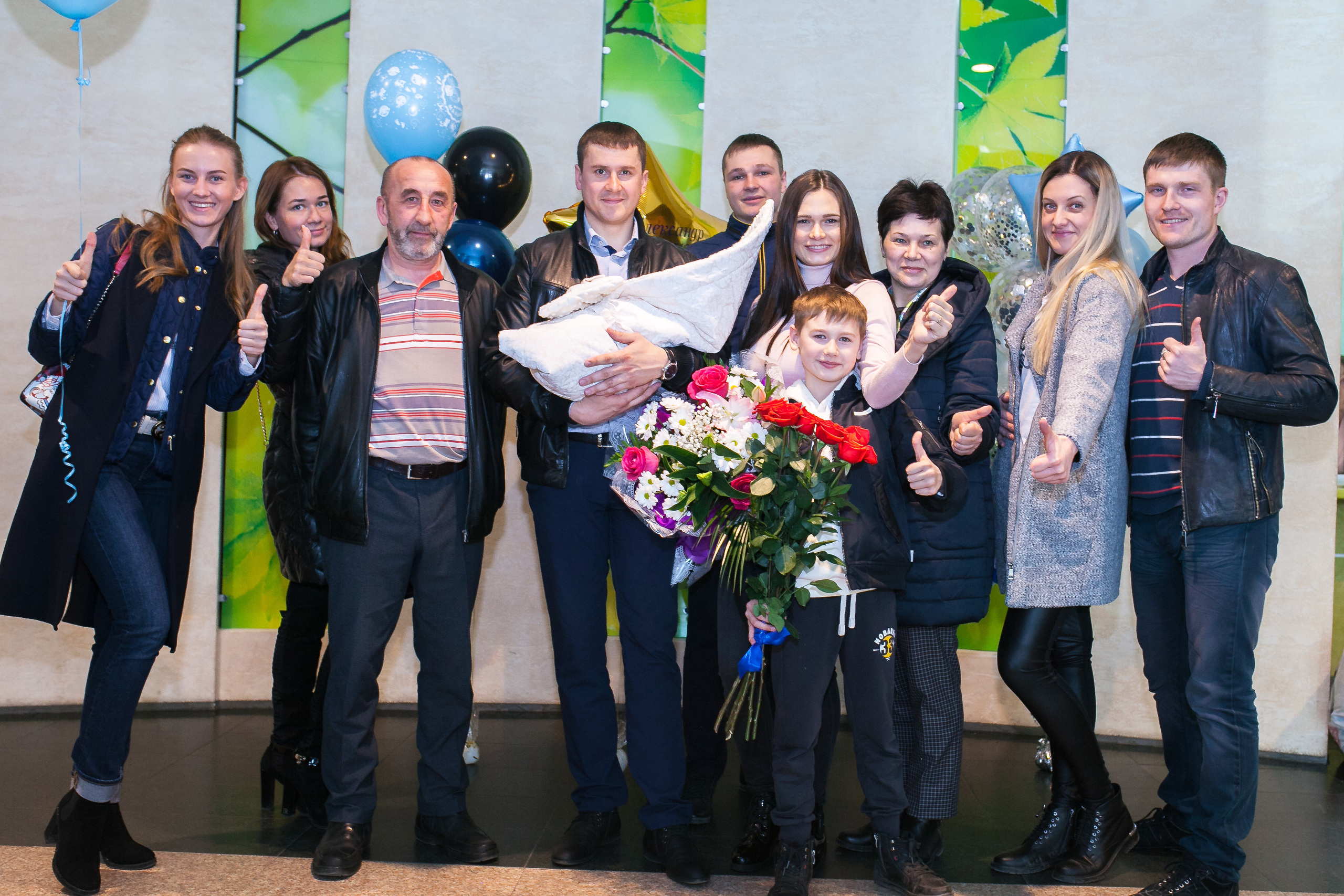 Выписка из роддома. Свадебный, семейный и детский фотограф в Иркутске Жанат Уразгалиев