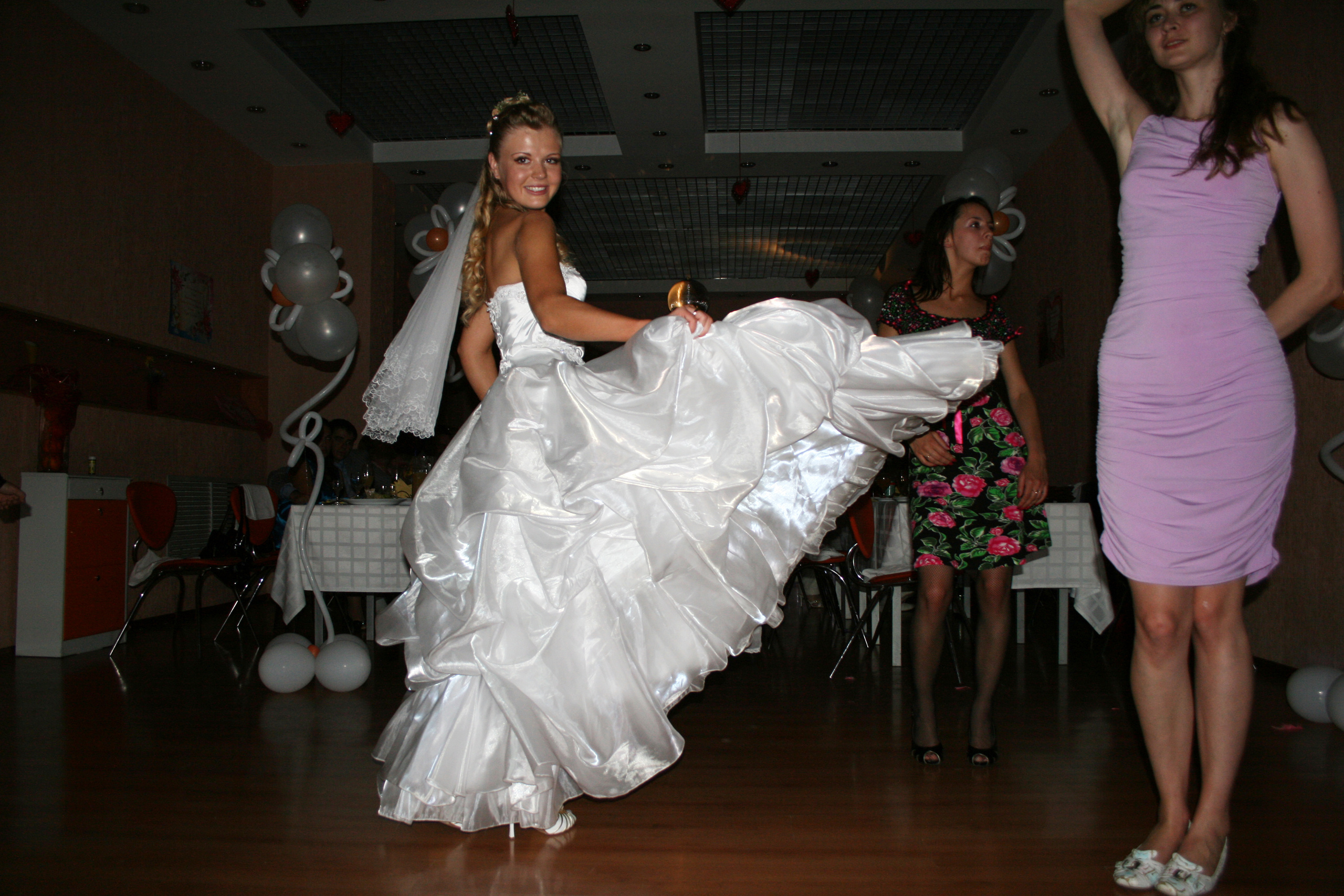 Свадебный, семейный и детский фотограф в Иркутске Жанат Уразгалиев