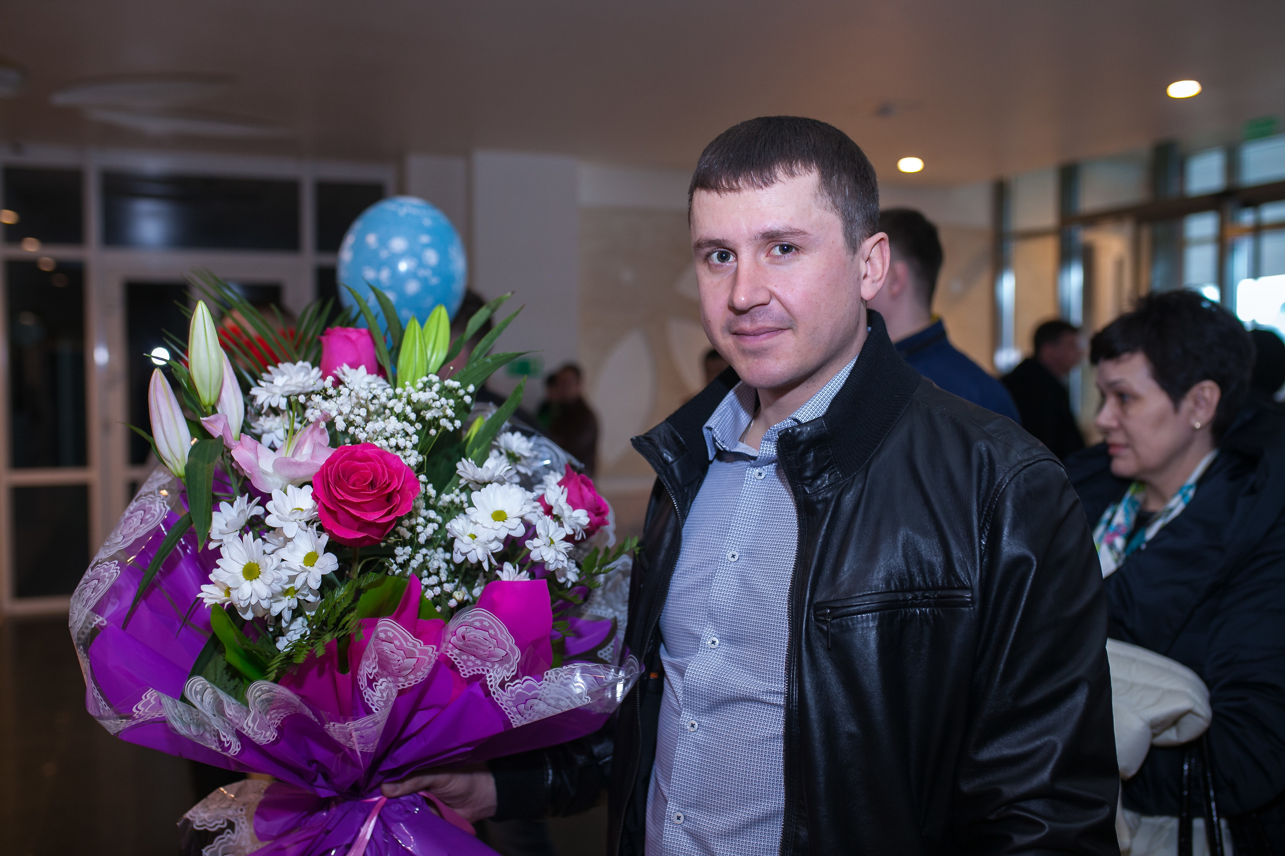 Выписка из роддома. Свадебный, семейный и детский фотограф в Иркутске Жанат Уразгалиев