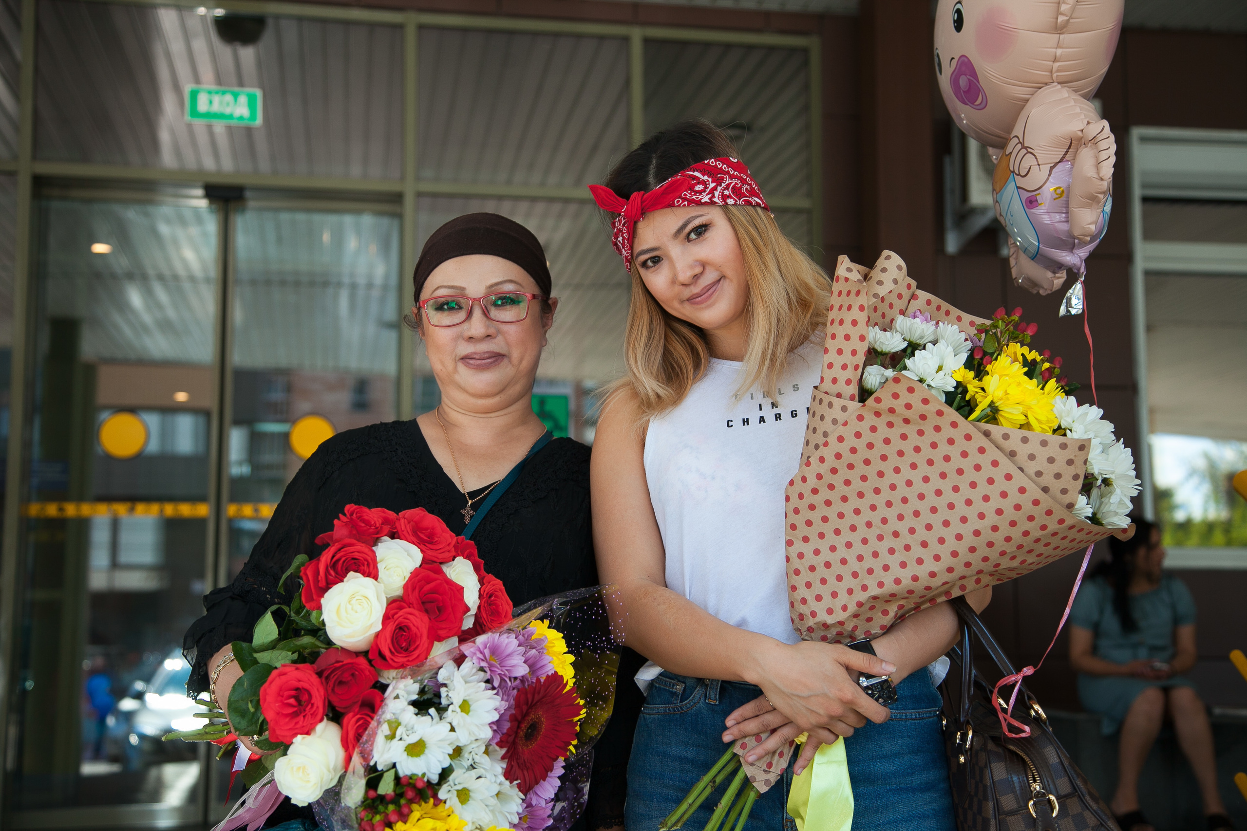Выписка из роддома. Свадебный, семейный и детский фотограф в Иркутске Жанат Уразгалиев