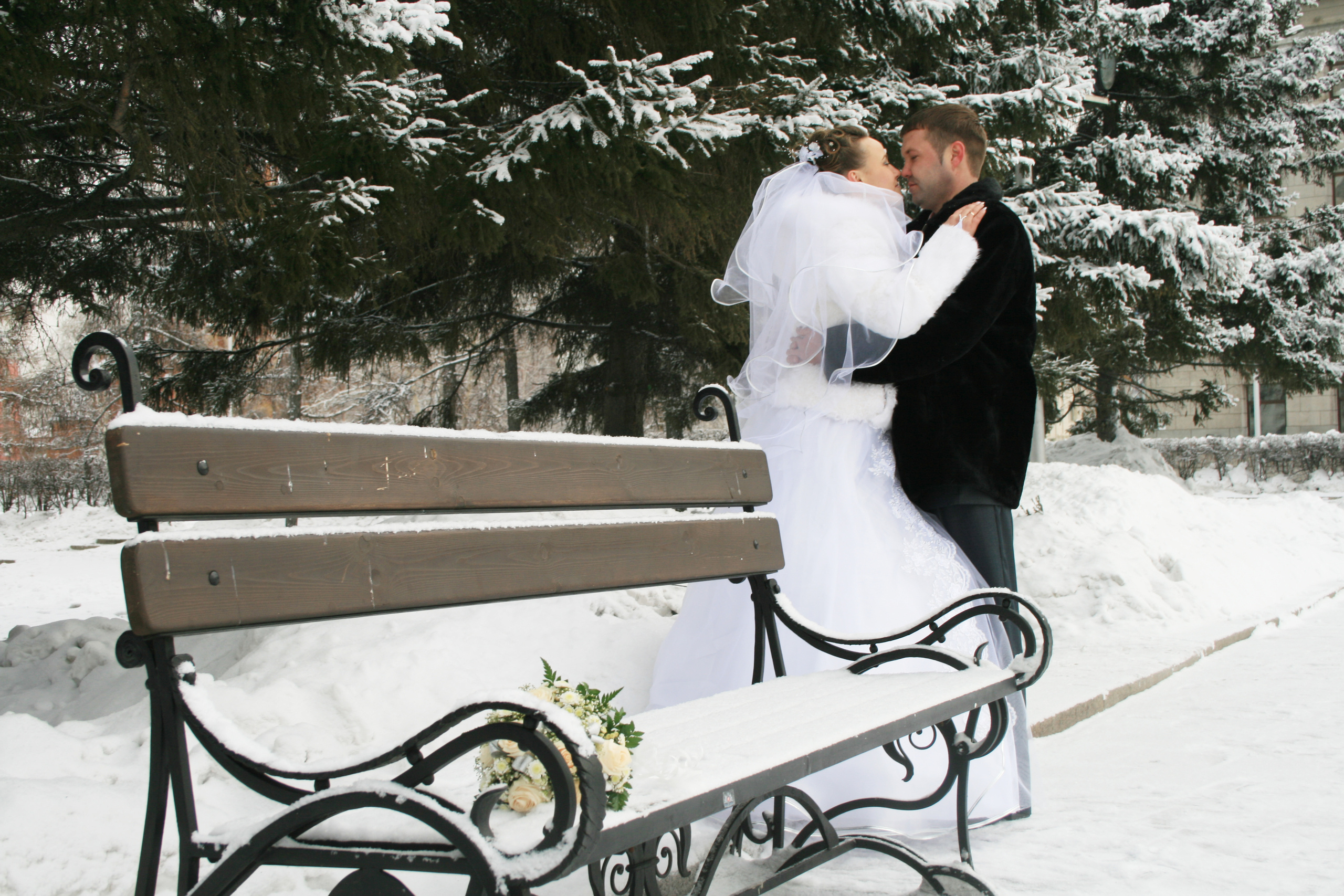Свадебный, семейный и детский фотограф в Иркутске Жанат Уразгалиев