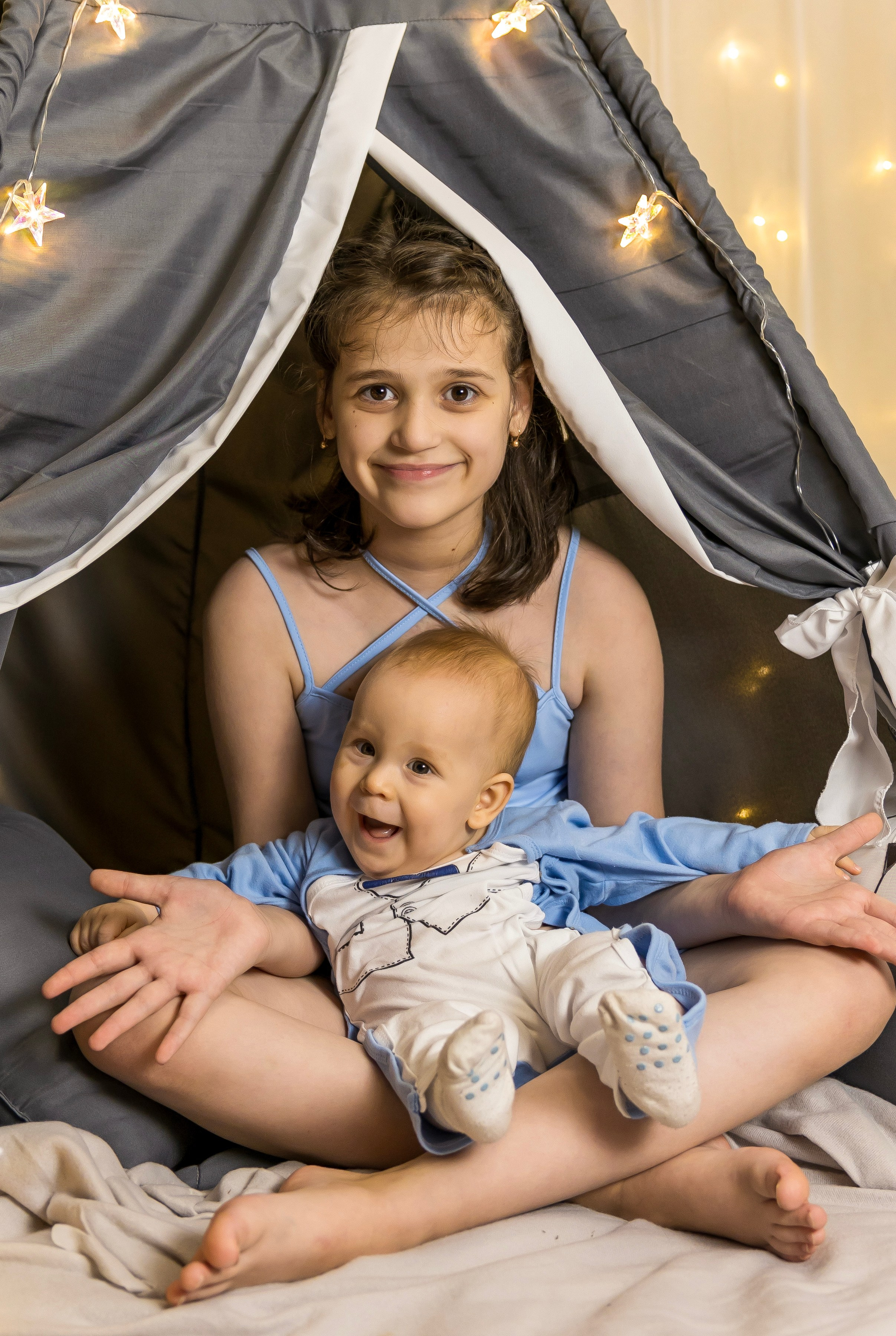 Семейная фотосессия Юлии, Софии и Артёма. Фотограф Люся Воробьева