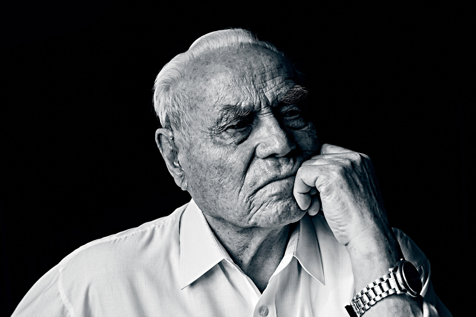 AGE OF POWER. Yulia Otroschenko