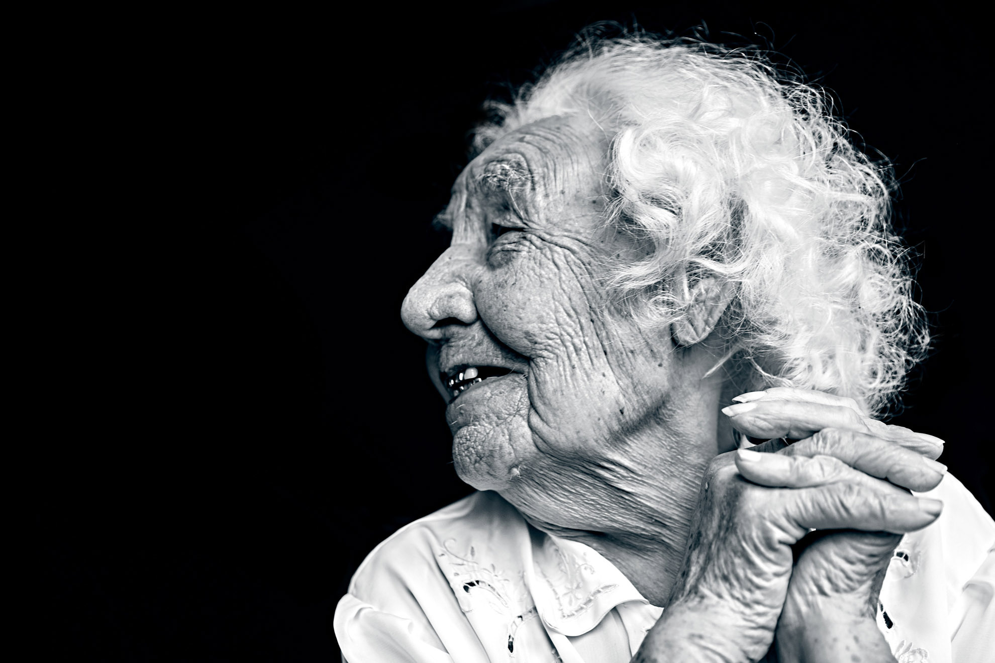 AGE OF POWER. Yulia Otroschenko