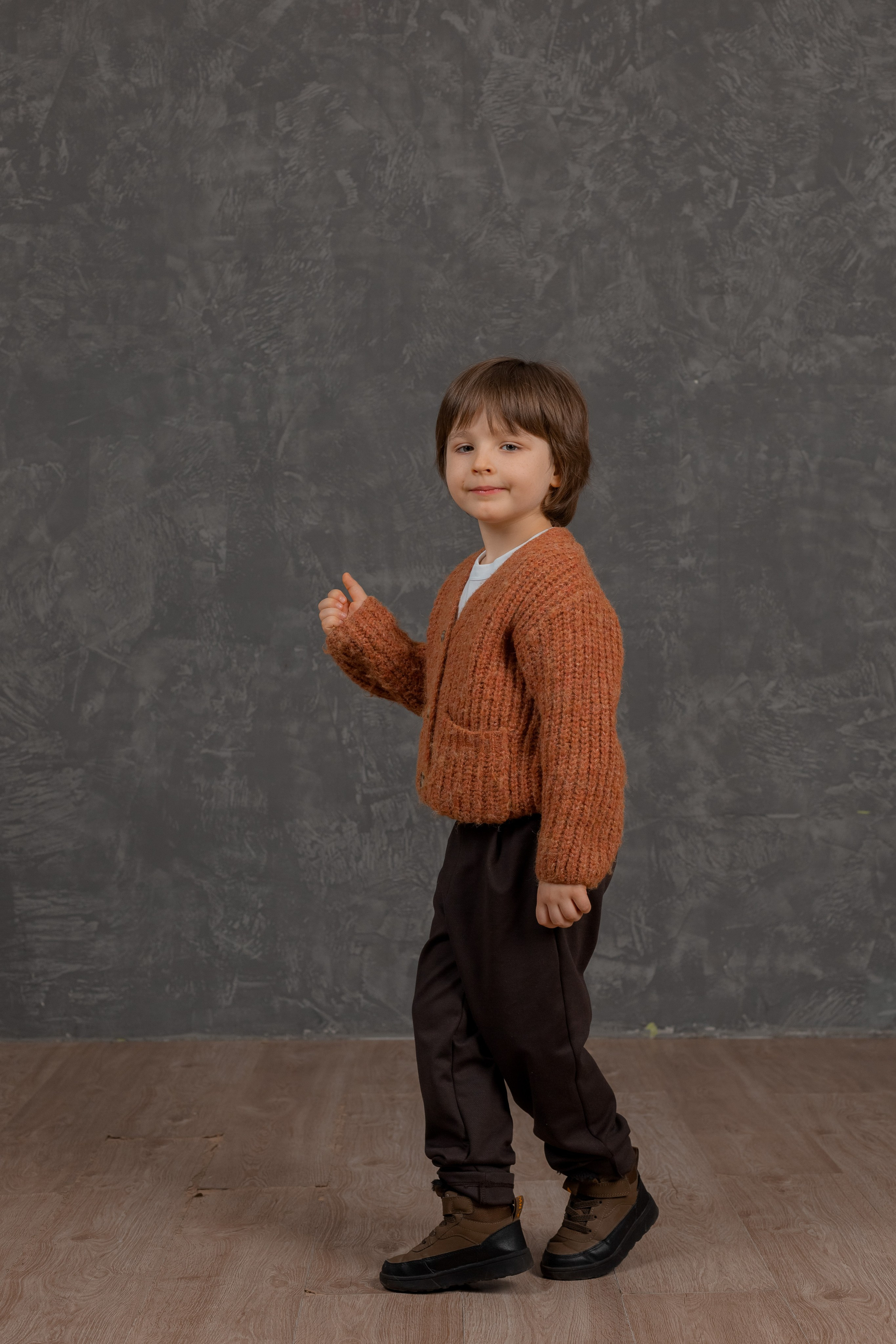 Детский портрет в студии. Семейный и детский фотограф в Москве Алёна Кораблина