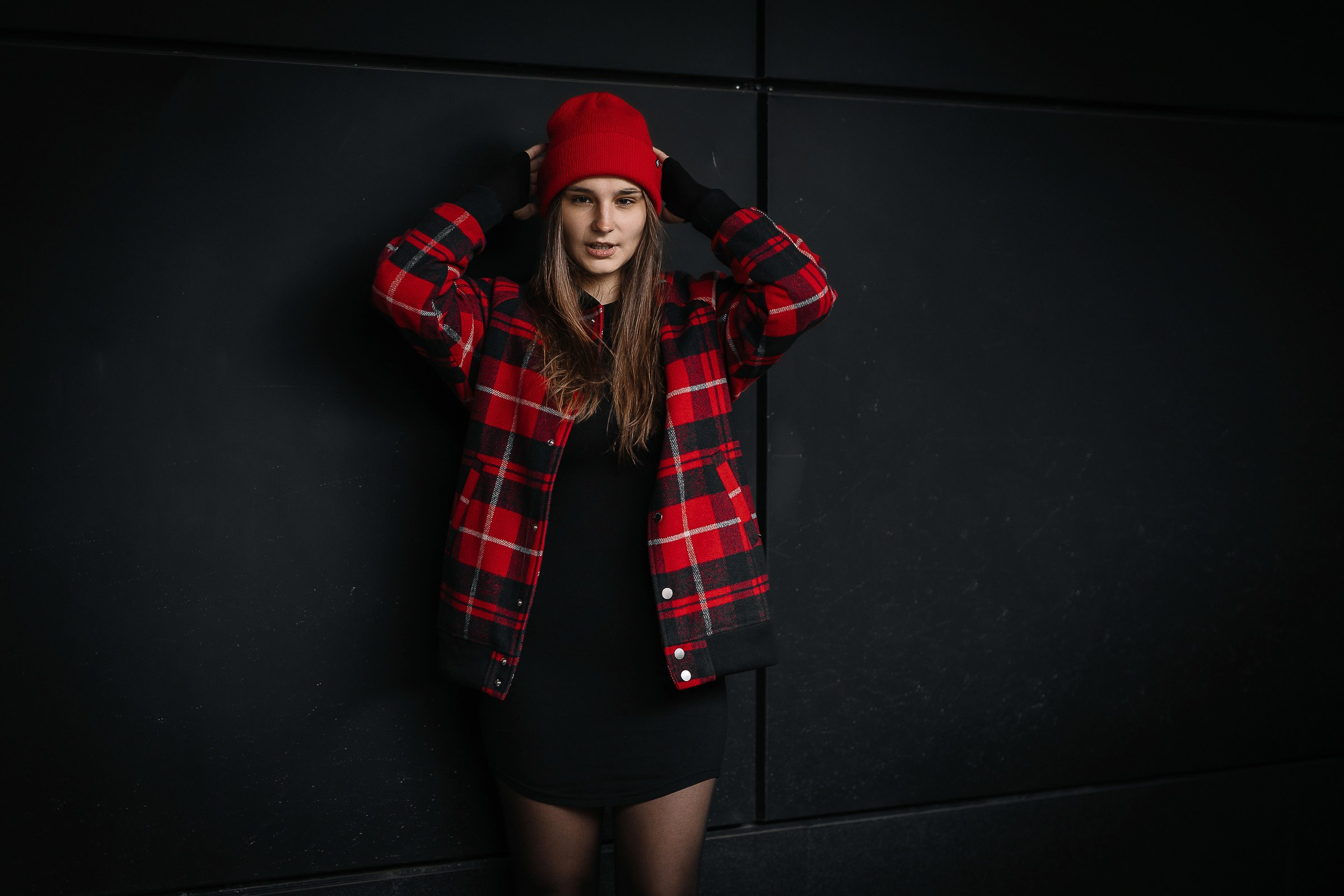 Катя в красном. Семейный, женский и детский фотограф Татьяна Колобаева