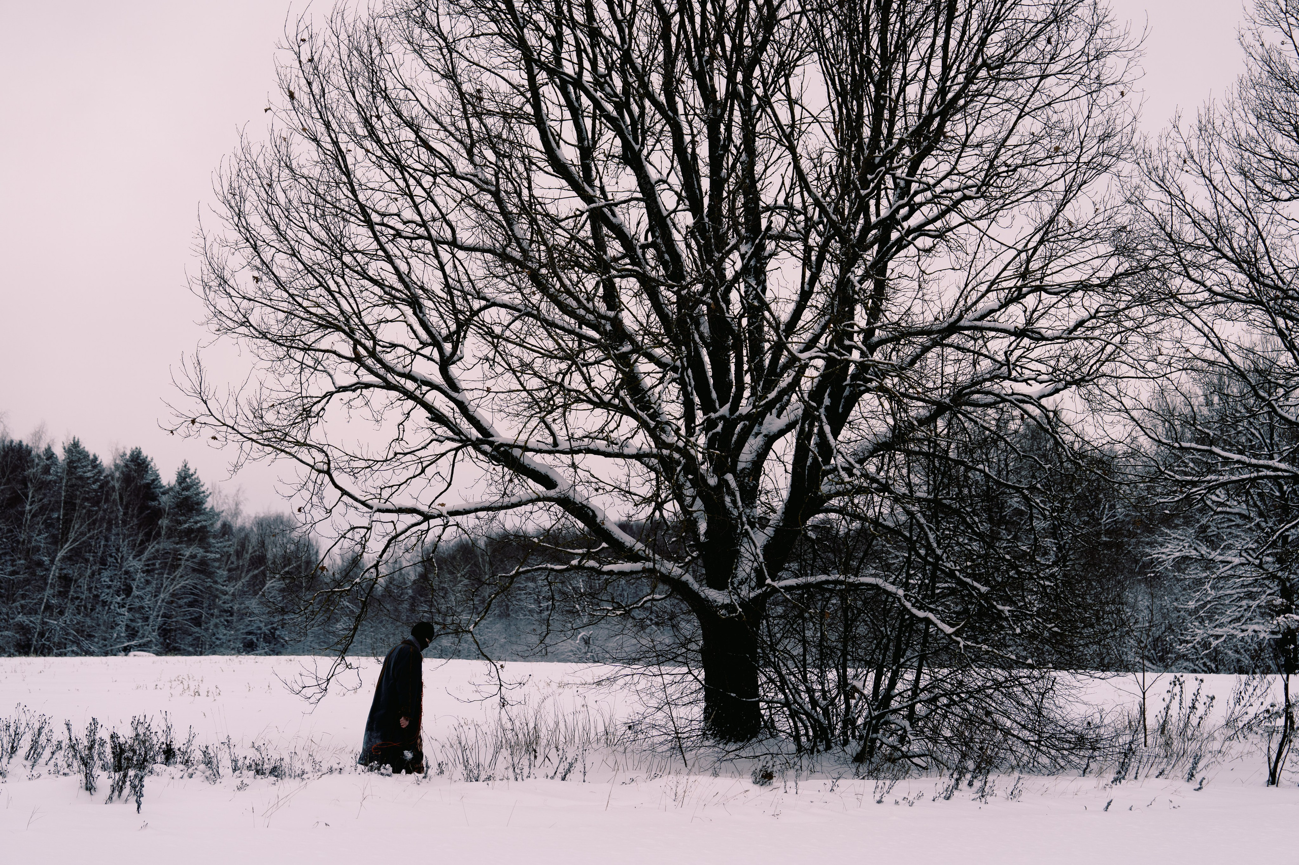 Loweliness. Backstage. @tomrus: Рустам Шагиморданов — фотограф