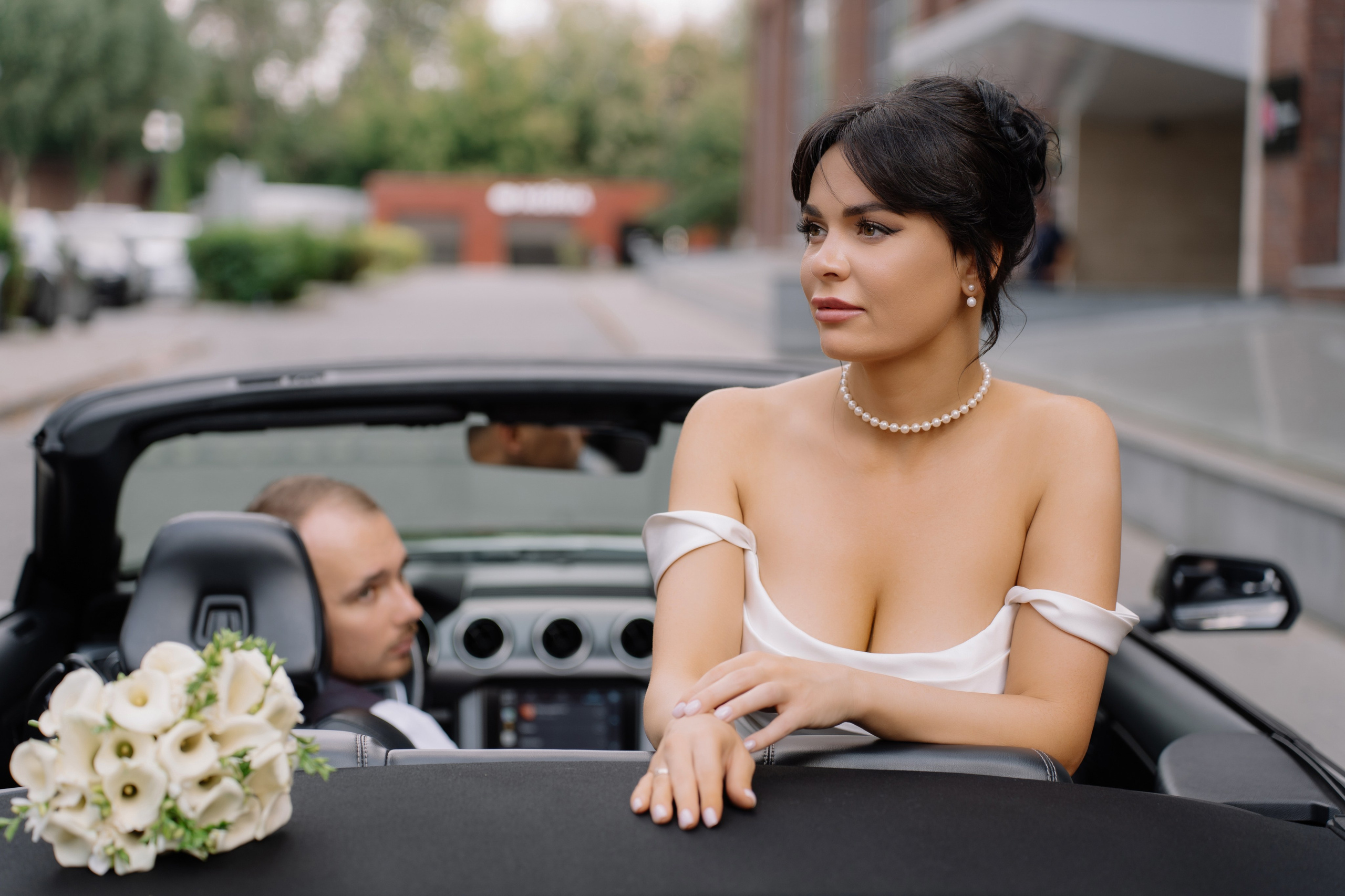 Свадебная фотосессия с кабриолетом. Свадебный и семейный фотограф в Москве Светлана Зоткина