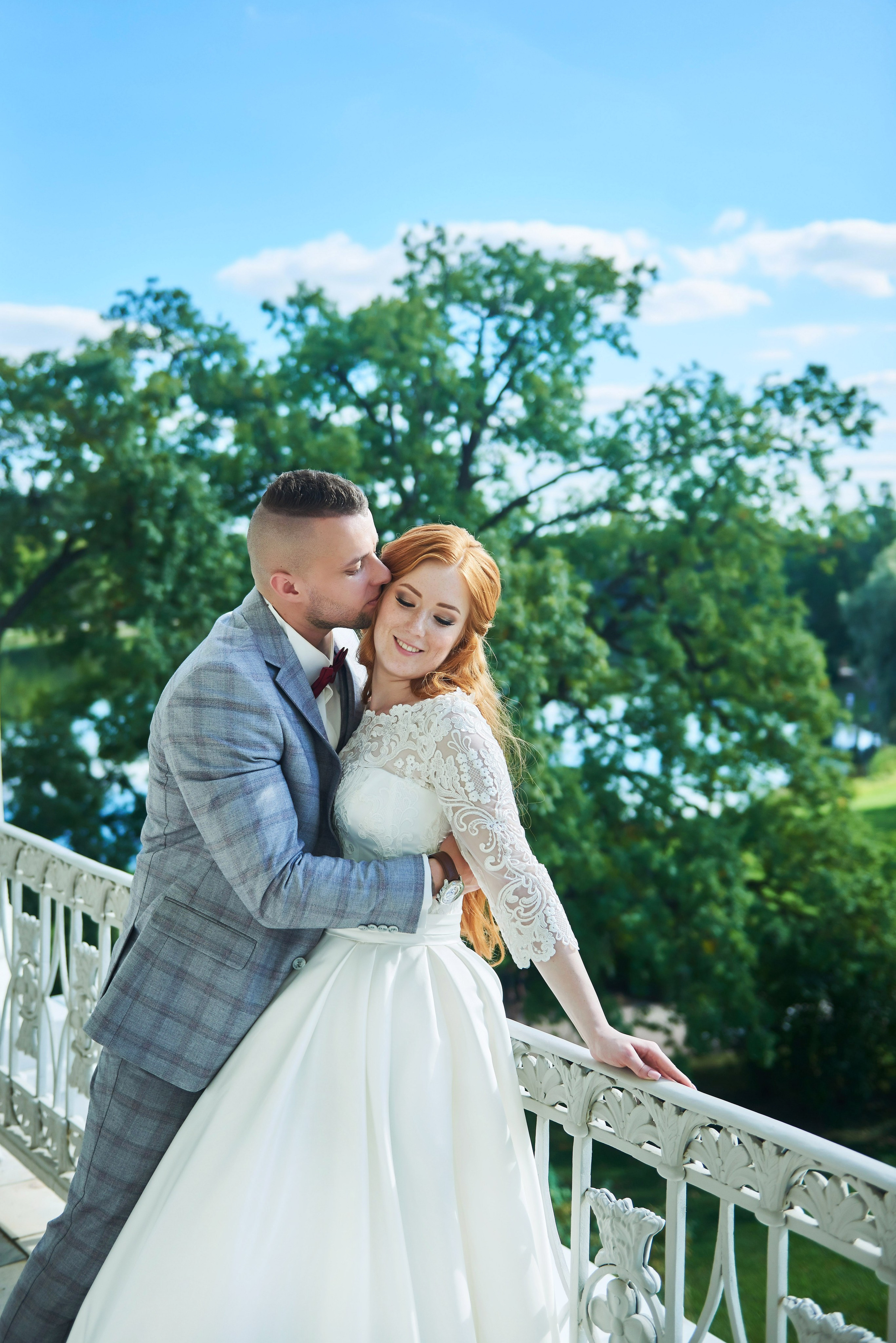 Красивейшая свадебная прогулка для проведения фотосессии своей свадьбы по Екатерининскому парку в Пушкине Наталии и Александра. Портретный, семейный и свадебный фотограф в Санкт-Петербурге и в Пушкине Ширяев Денис