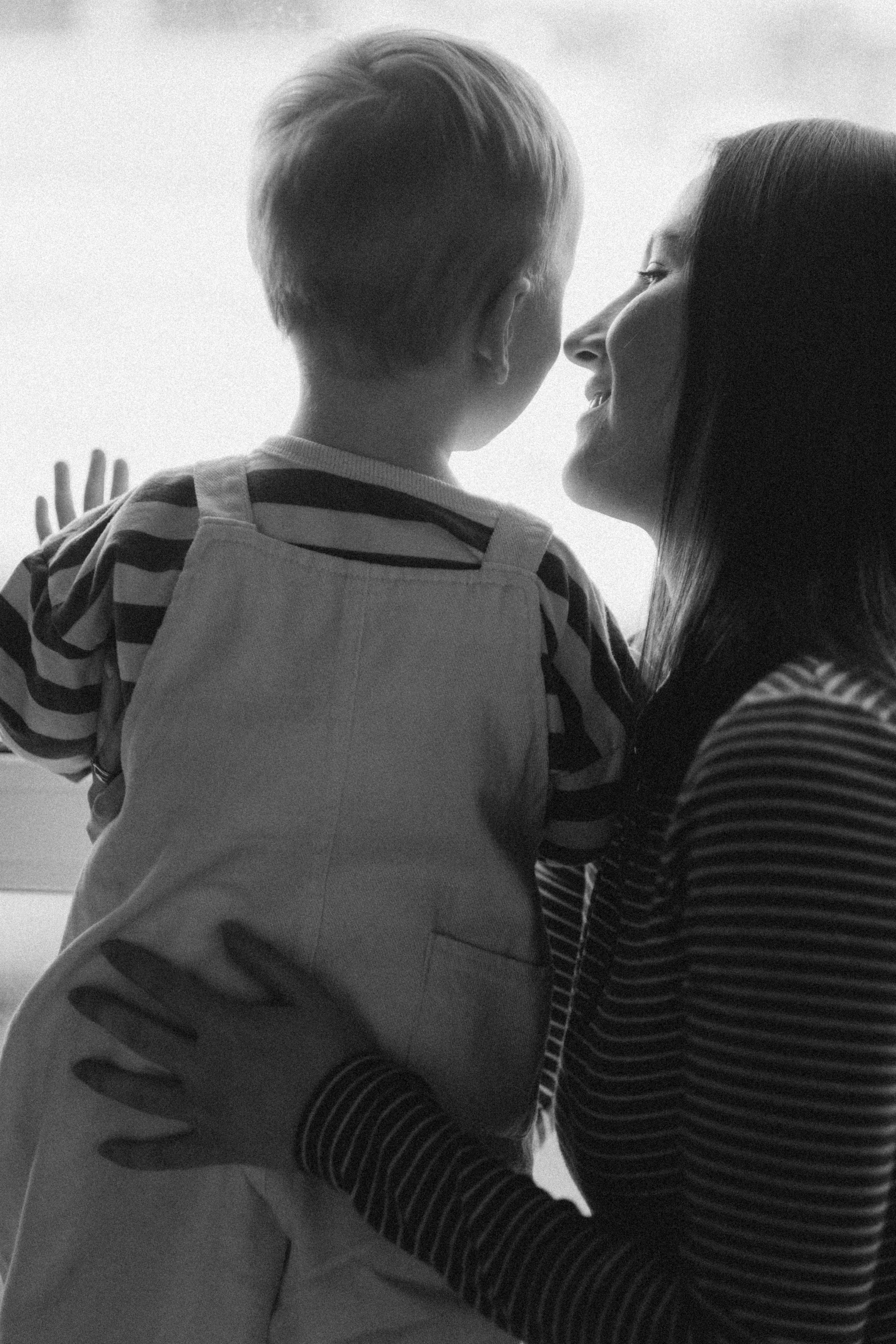 Мама и сын. Фотограф Астафьева Мария