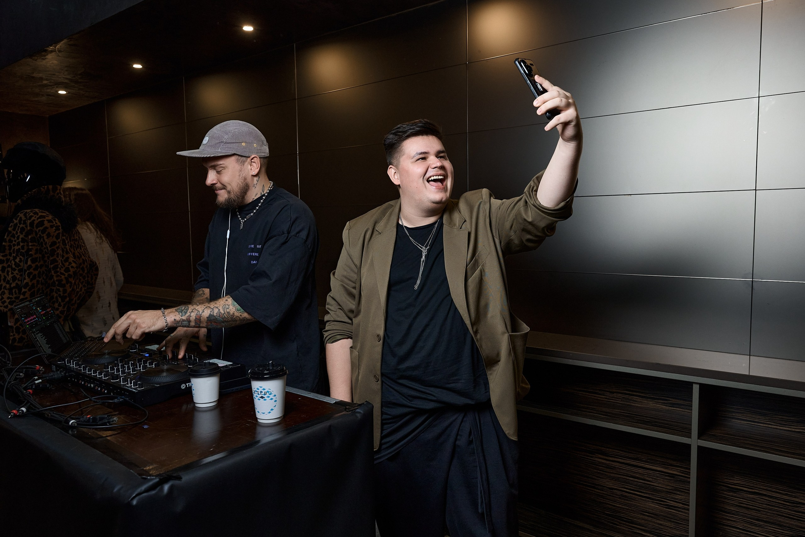 Sochi Fashion Week 2025. Гости. Дима Бабушкин. Фотограф. Подиум. Репортаж. Творчество. Дорого