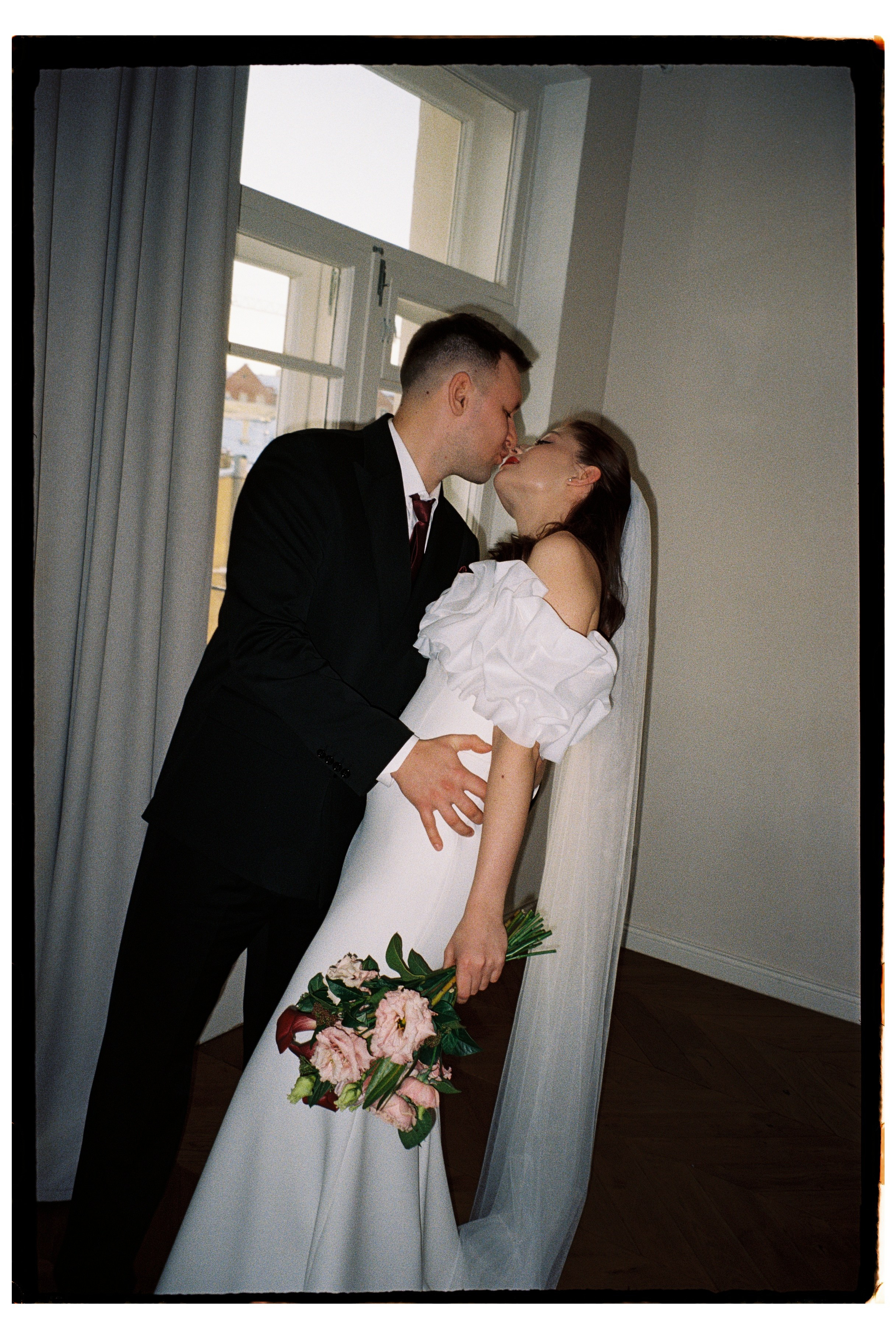 На плёнку (Оля и Денис). Фотограф в Москве — Евгения Прокопенко