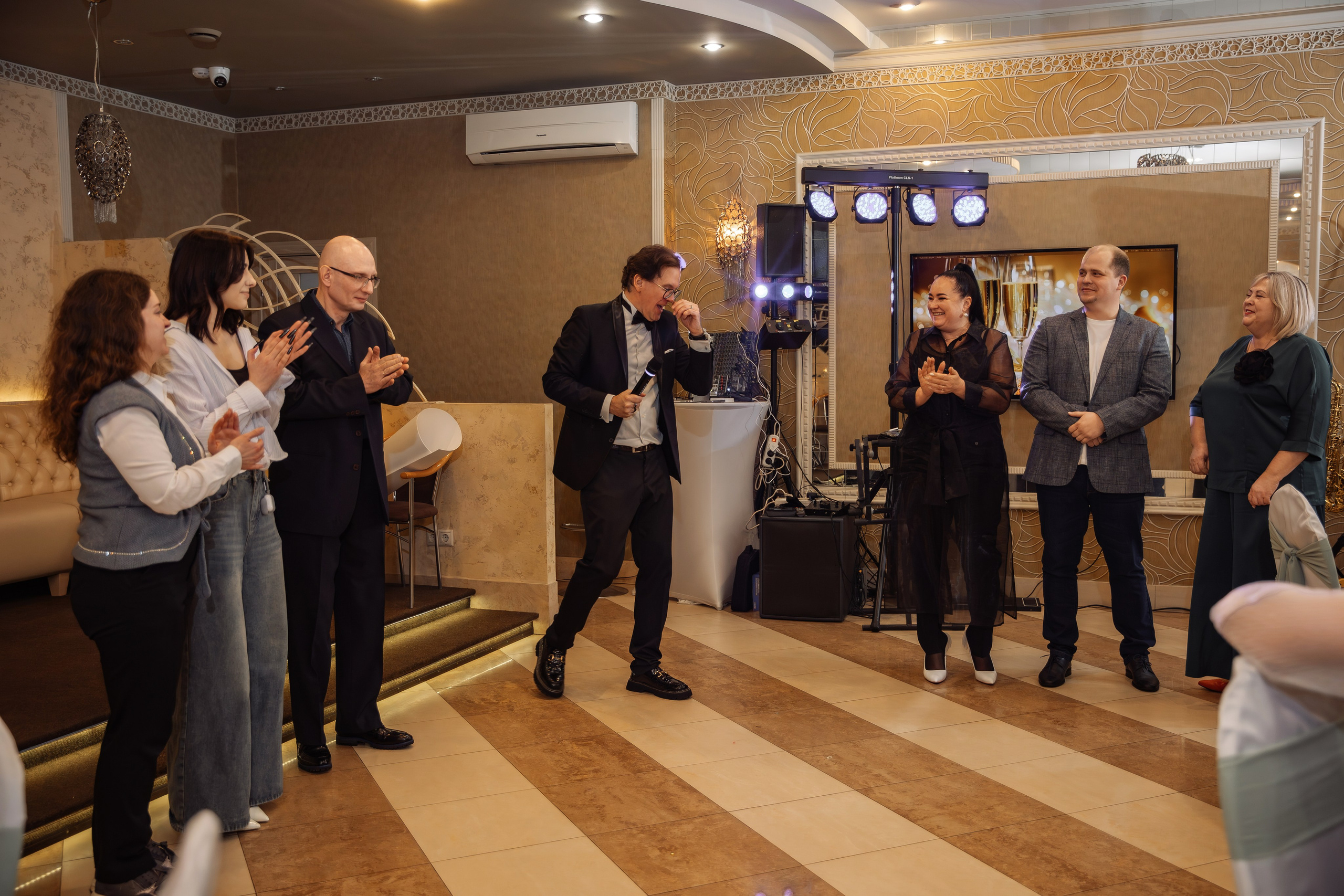 Репортаж Свадебного банкета Юлии и Романа. Семейный и женский фотограф в Москве Надежда Воробьева