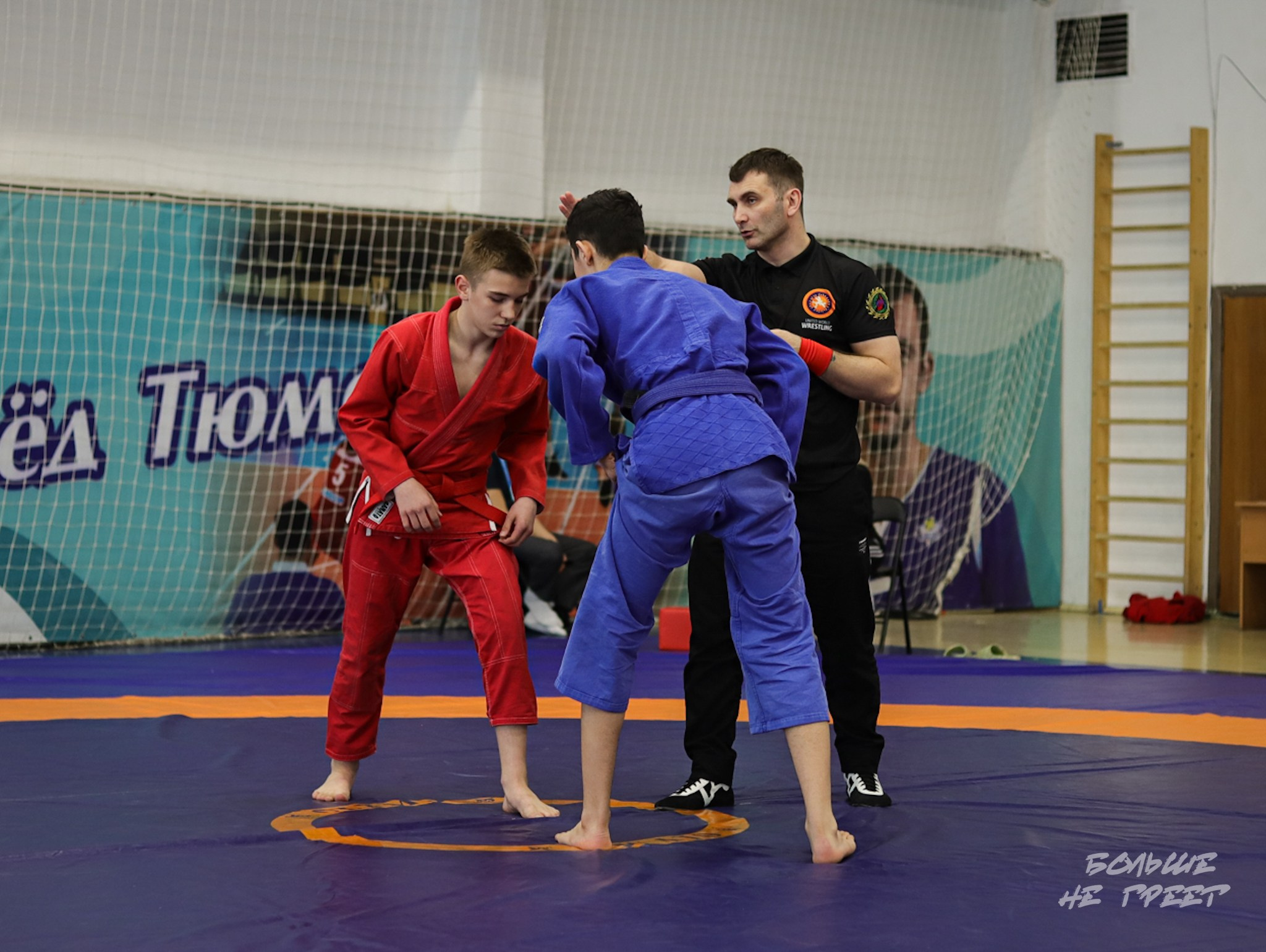ПЕРВЕНСТВО УРФО ПО СПОРТИВНОЙ БОРЬБЕ ГРЭППЛИНГ И ГРЭППЛИНГ-ГИ. Больше не греет