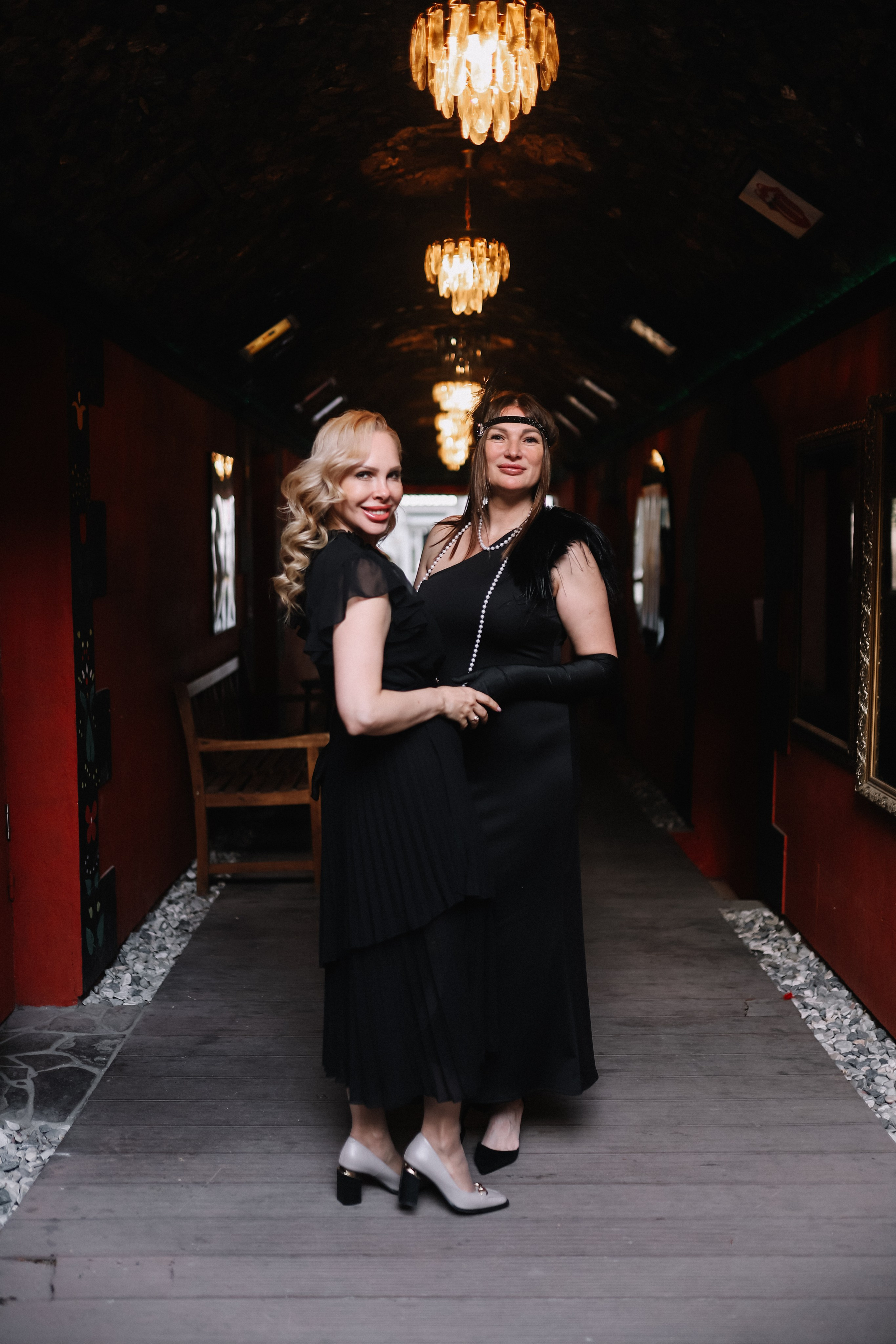 25.Диана и гости