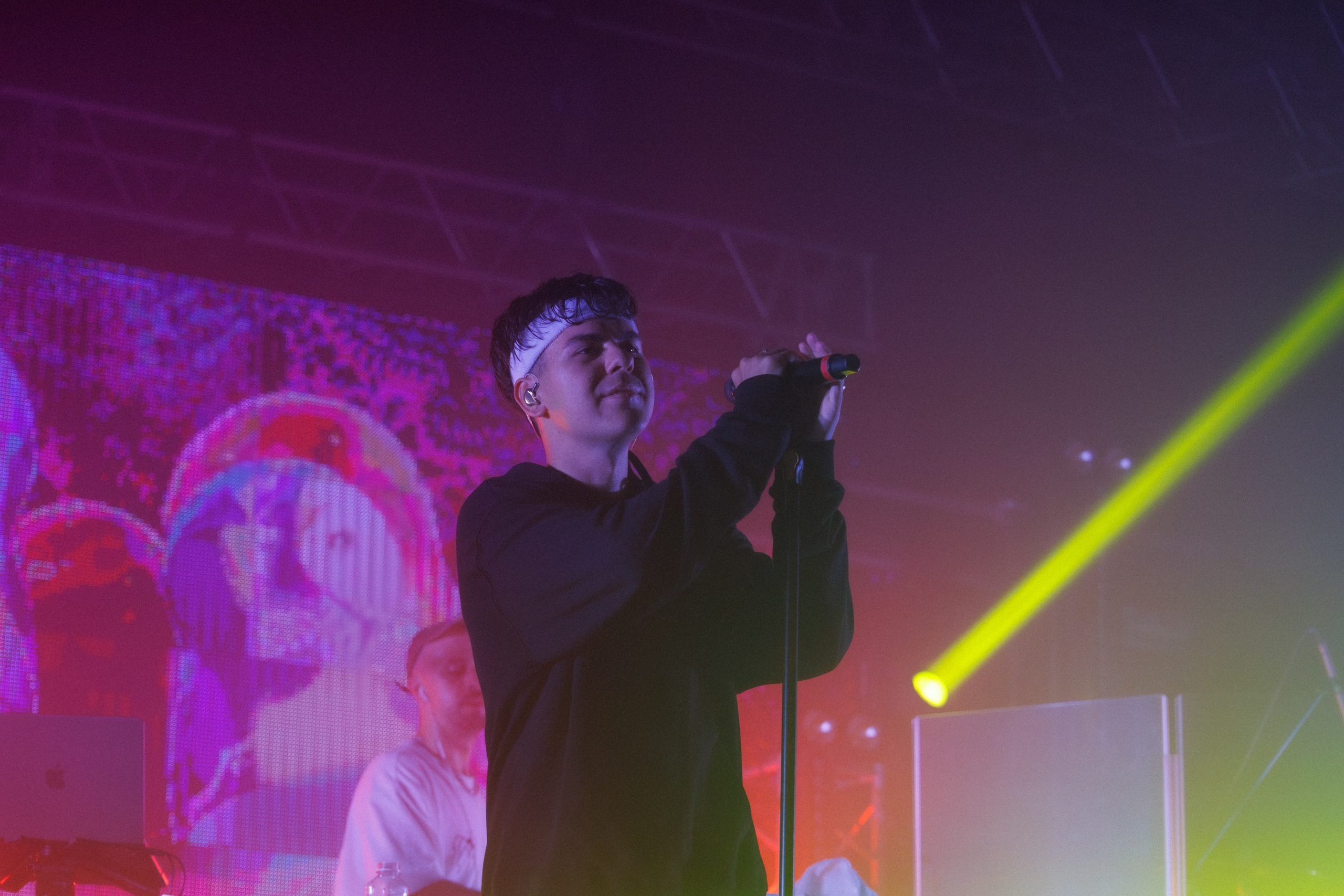 Фотоотчёт и репортаж с концерта группы GAYAZOV$ BROTHER$. Красильников Евгений — профессиональный фотограф в Ростове-на-Дону