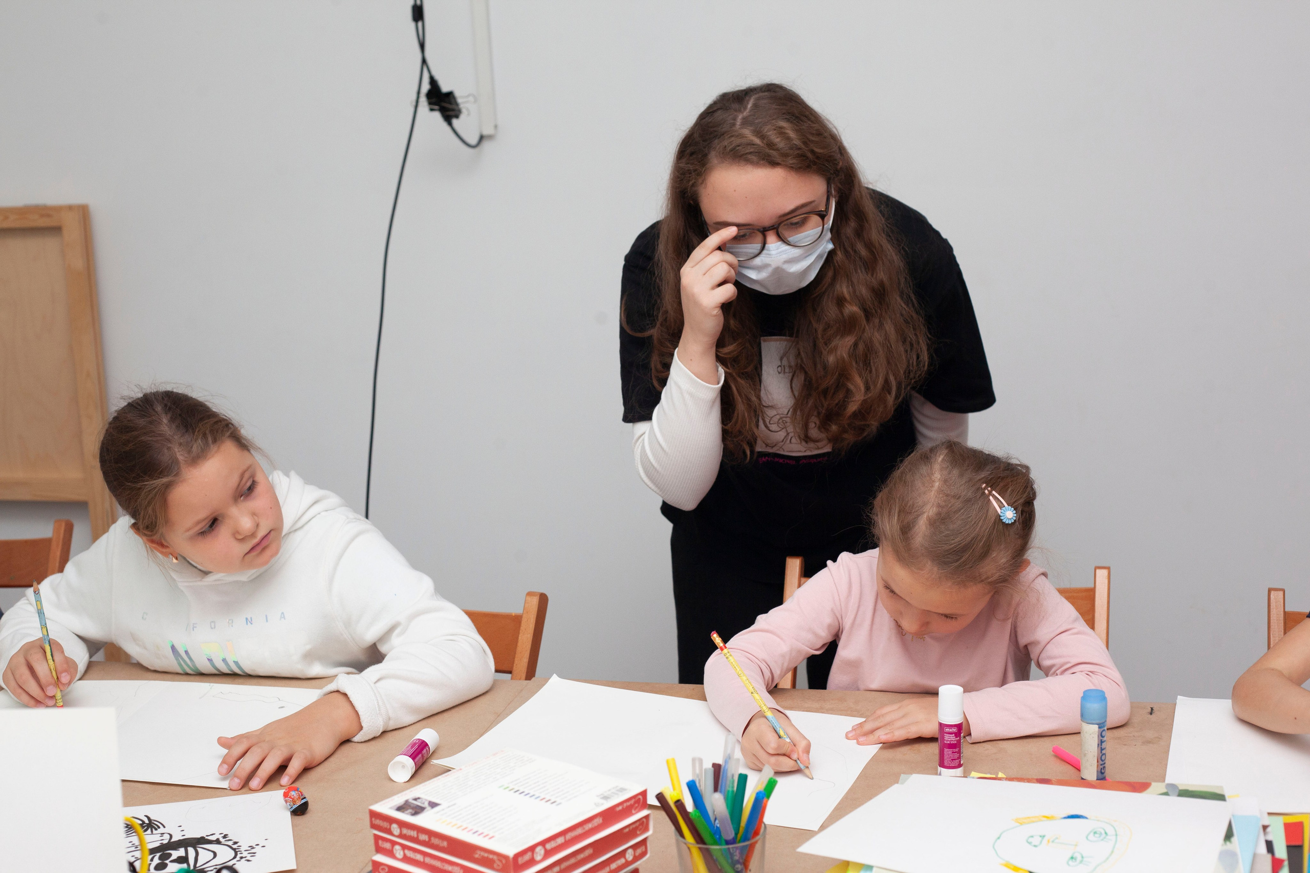 Детский мастер-класс в ММОМА. Stanislav Baryshev — People. Emotions. Atmosphere