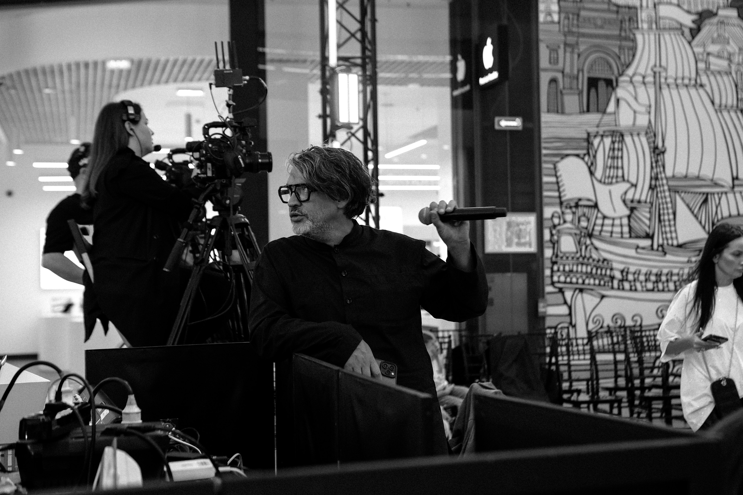 Санкт-Петербург " На яркой стороне» Охта Молл 2024. Свадебный фотограф FOTOKEYT