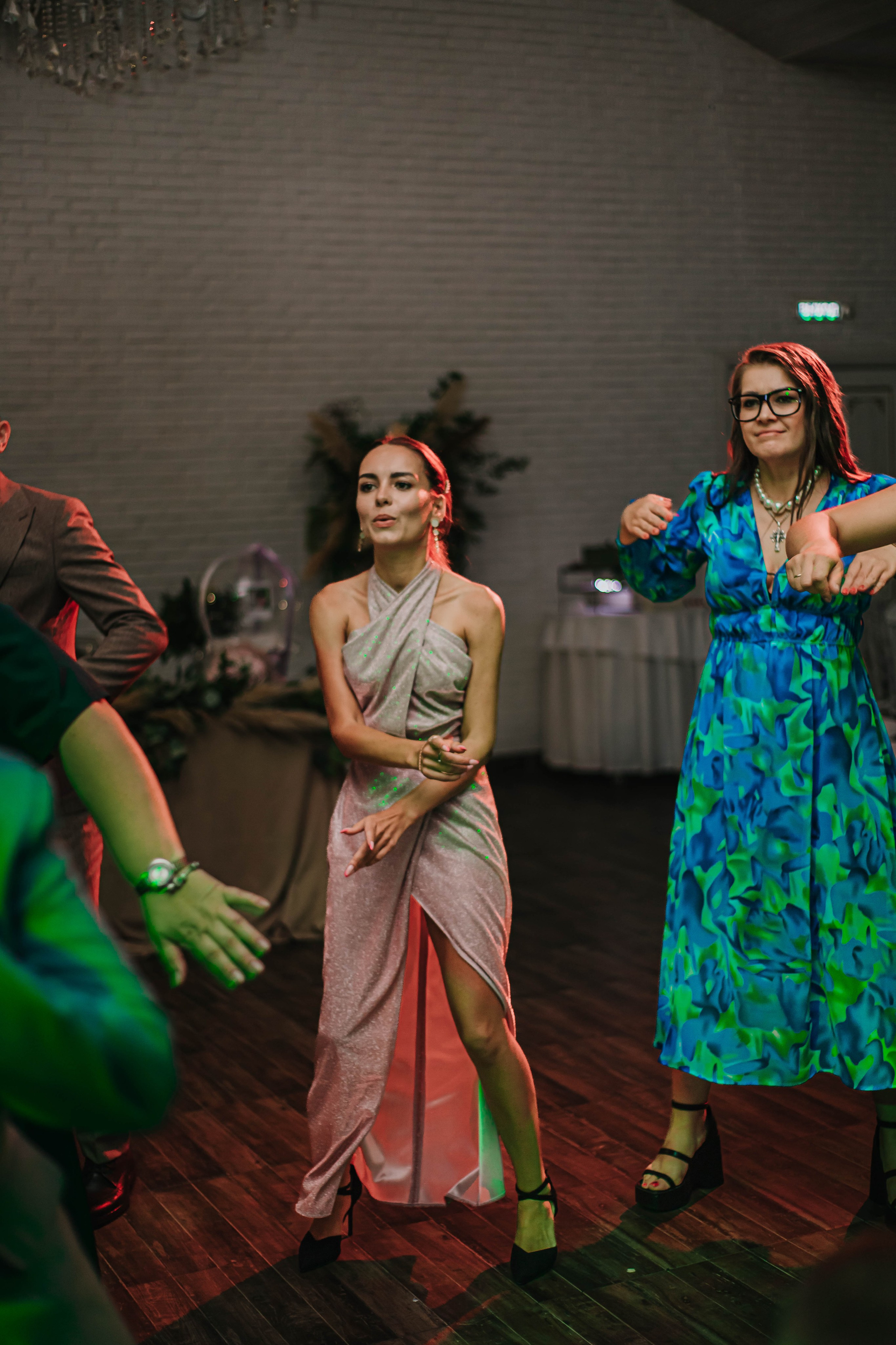 Вячеслав и Анастасия (пакет «Весь день»). Фотограф Дарья Маташкова