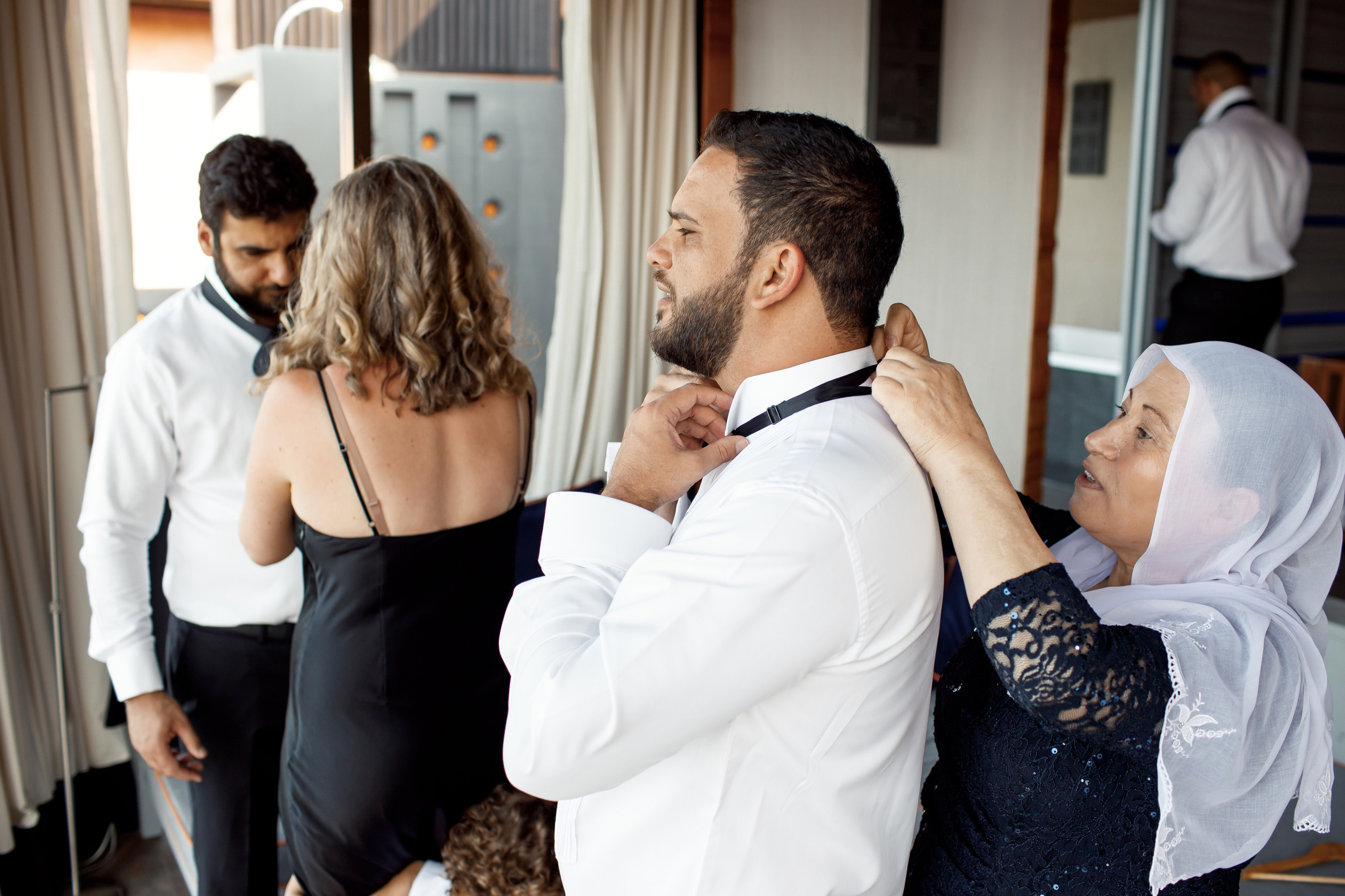 сборы жениха 