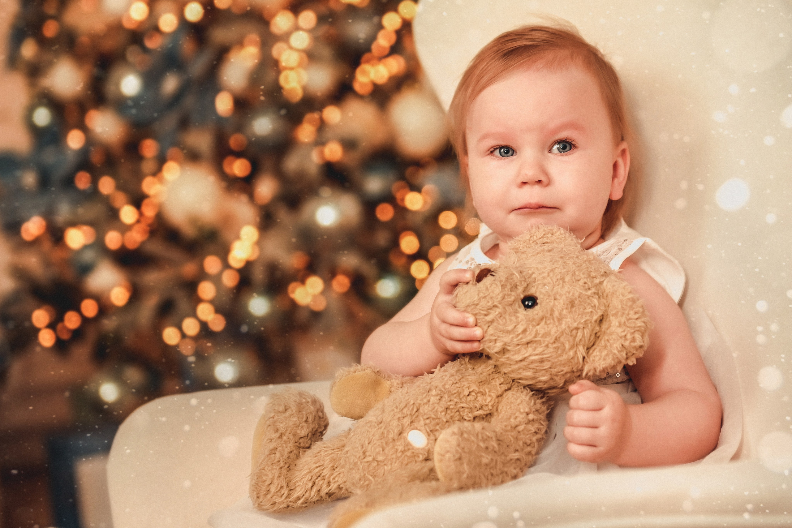 Новогодняя. Свадебный, семейный, детский, контент фотограф в Омске Максим Ильин