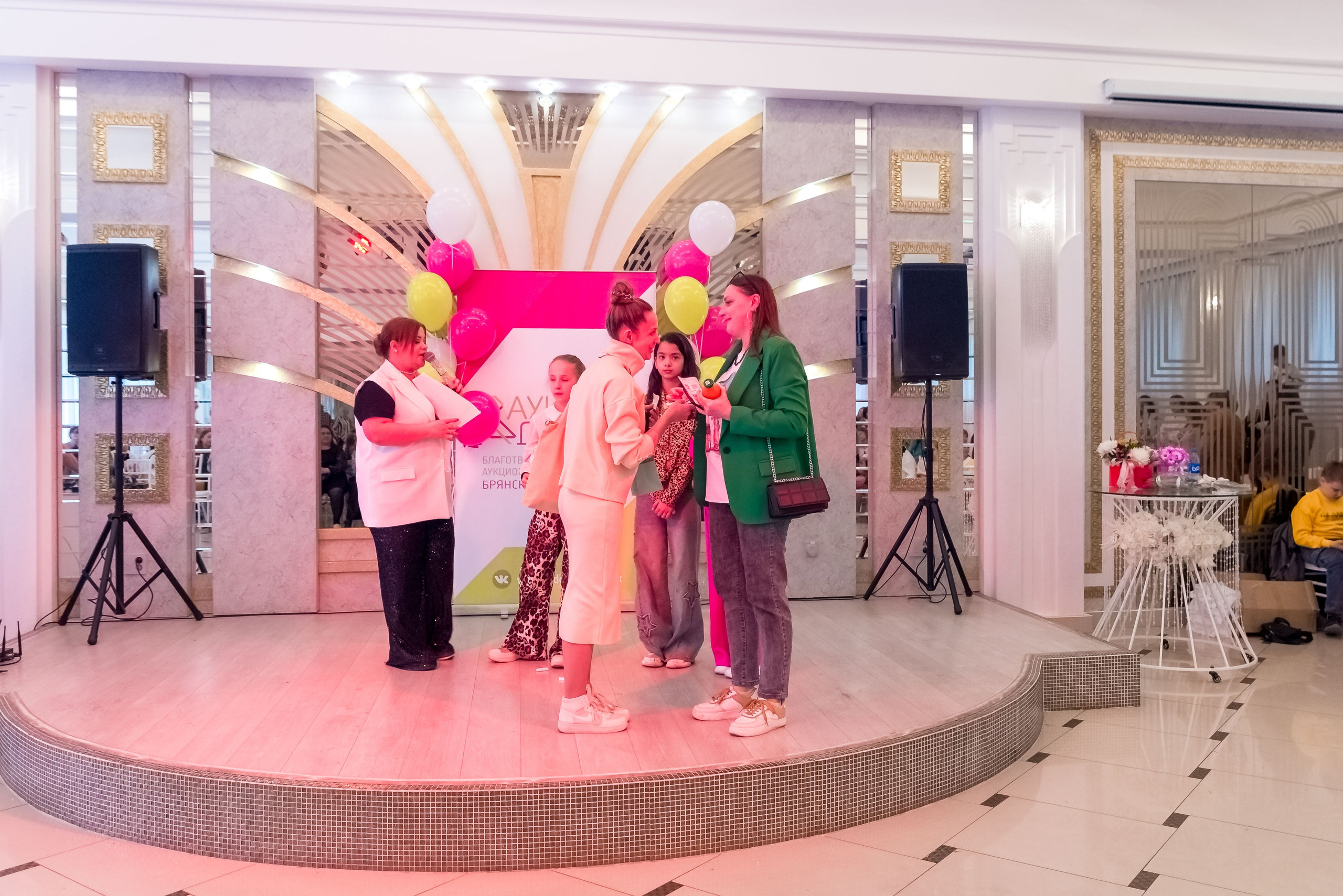 Фестиваль Ради мира от АУКЦИОН ДОБРА 🔥. Женский фотограф Крещение Венчание Москва Брянск