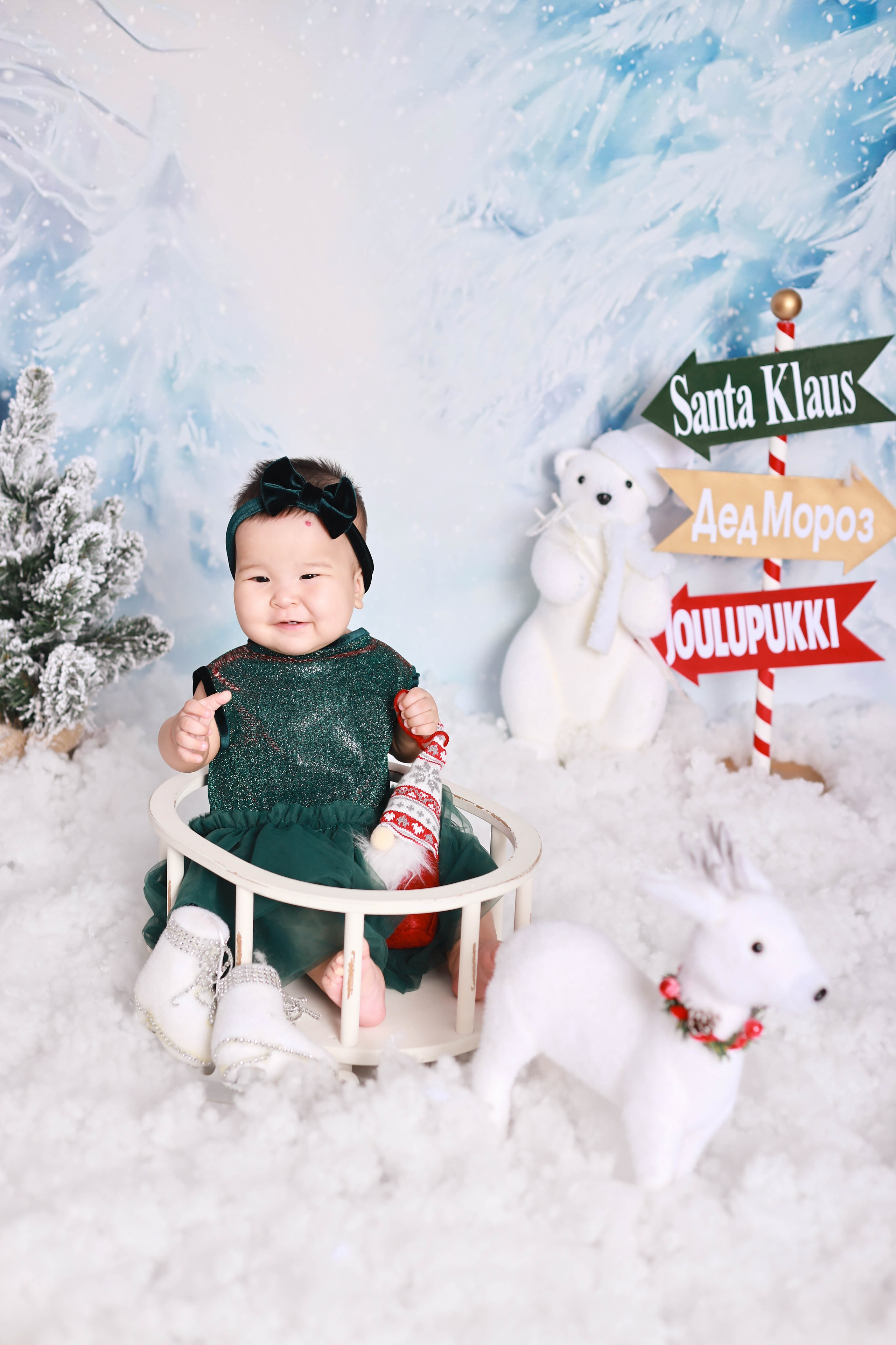 9-12 месяцев. Фотограф беременности, новорожденных и детей до года в Астане