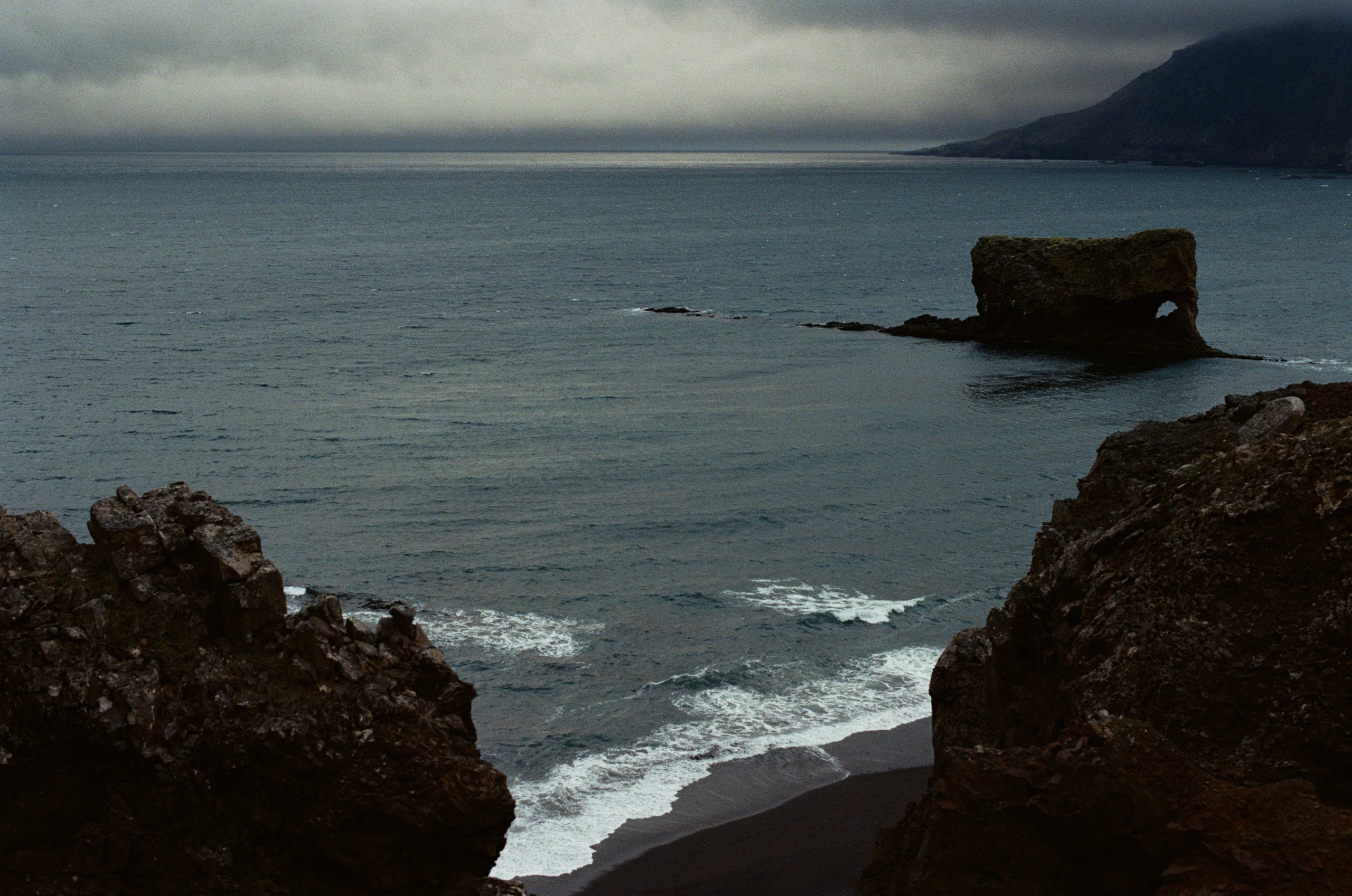Unravelling // iceland, 917 hlíðarvegur. EVER EXPOSED