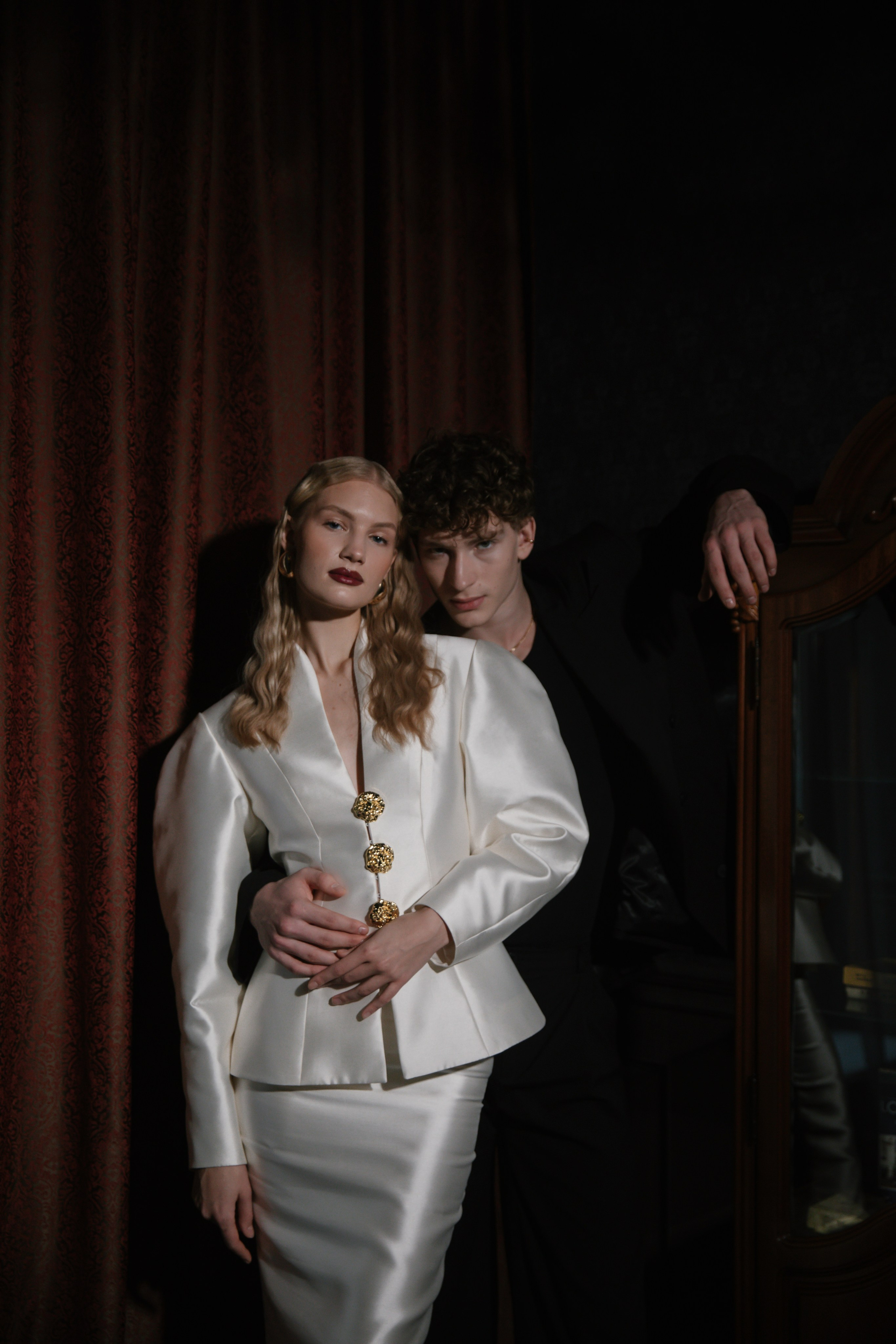 Свадебная фотосессия в студии. Свадебный и семейный фотограф Анастасия Романова в Москве и Московской области