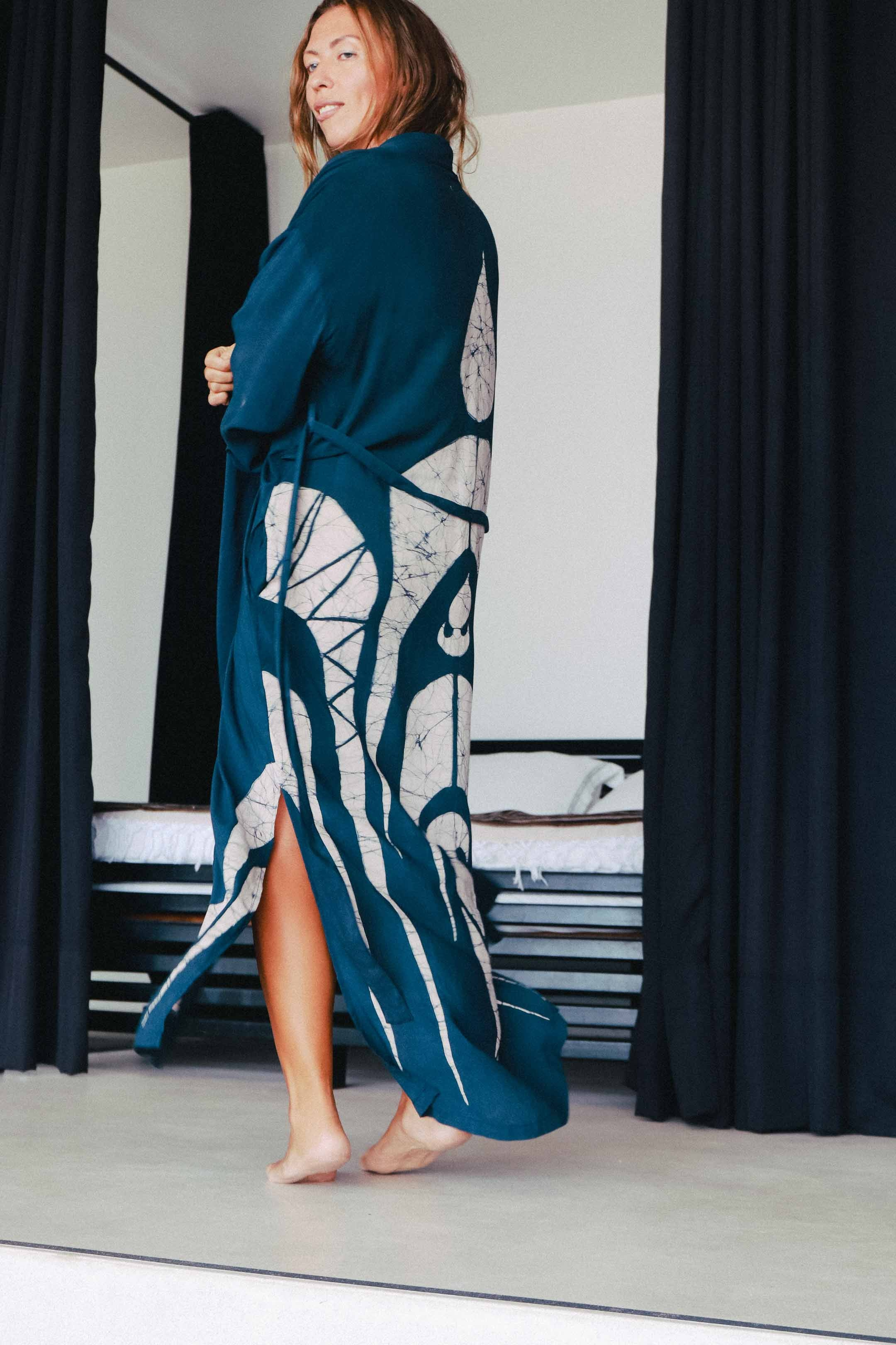 Коллекция спортивной одежды и купальников. Фотограф на Шри-Ланке