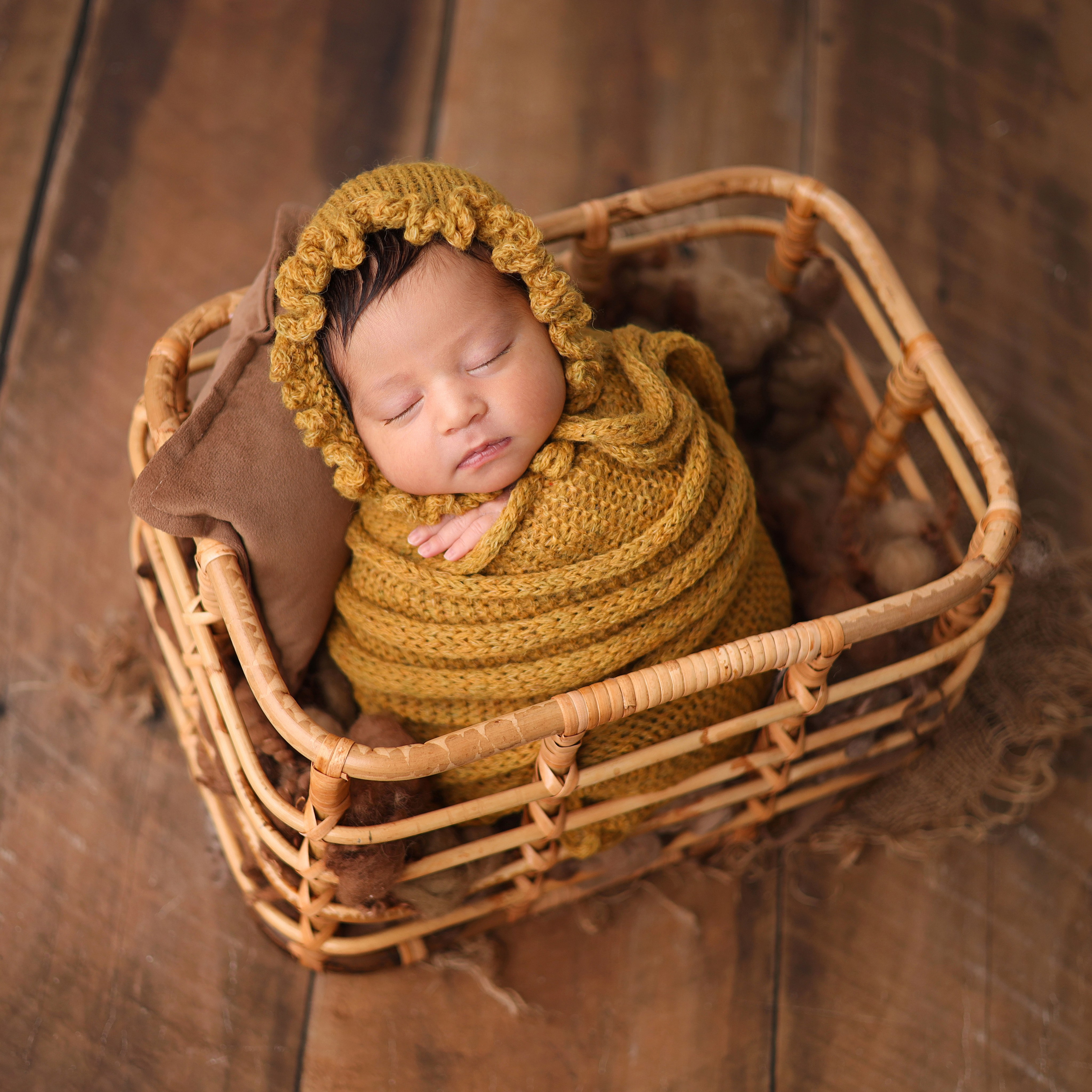 Обмотки для девочек. Фотограф новорожденных Москва. Ньюборн фотограф Москва