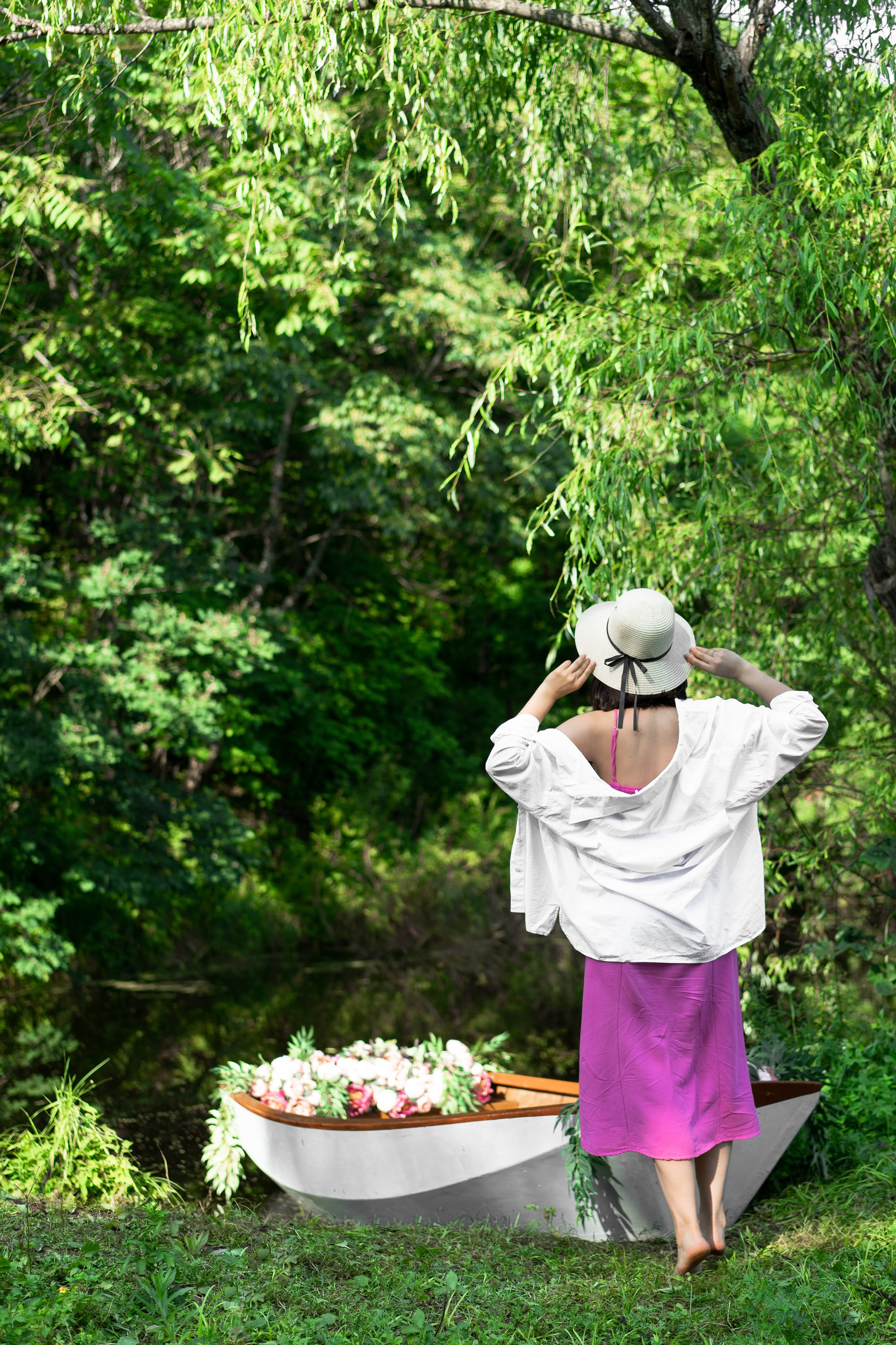 Лодка с цветами