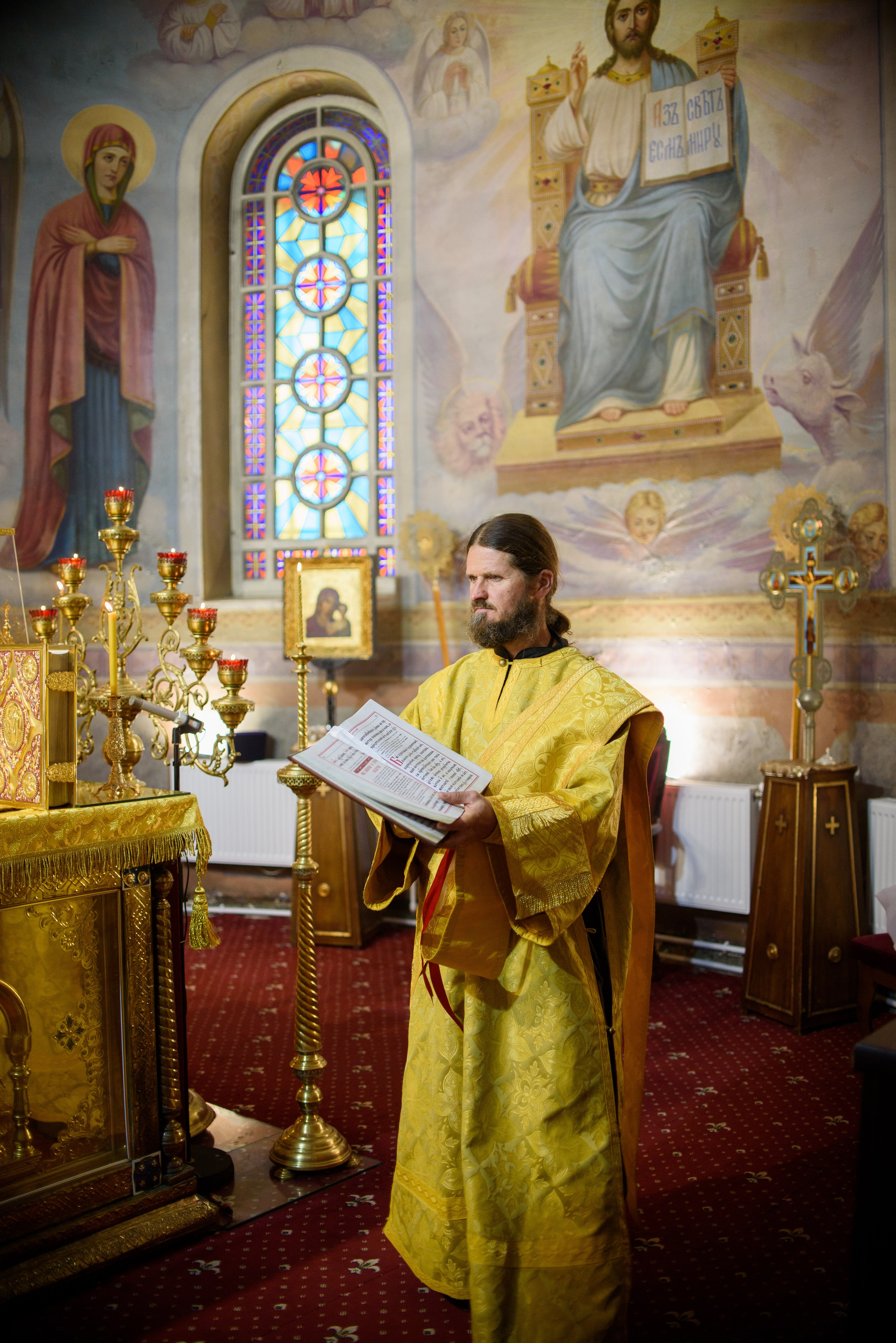 Воскресная литургия 29.10.2023. Семейный и свадебный фотограф в Феодосии и Коктебеле