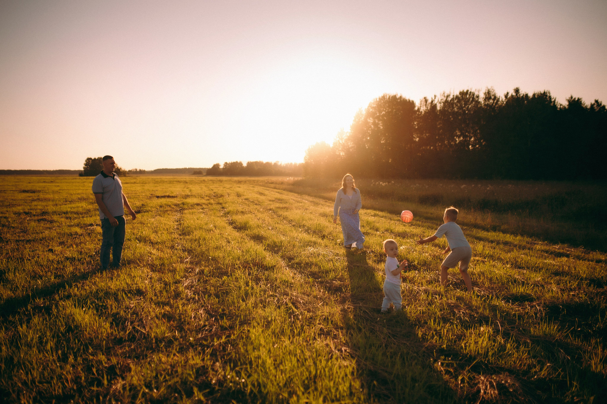 Аня, Алексей, Слава и Дима. Фотограф, г. Лесной Свердловской области