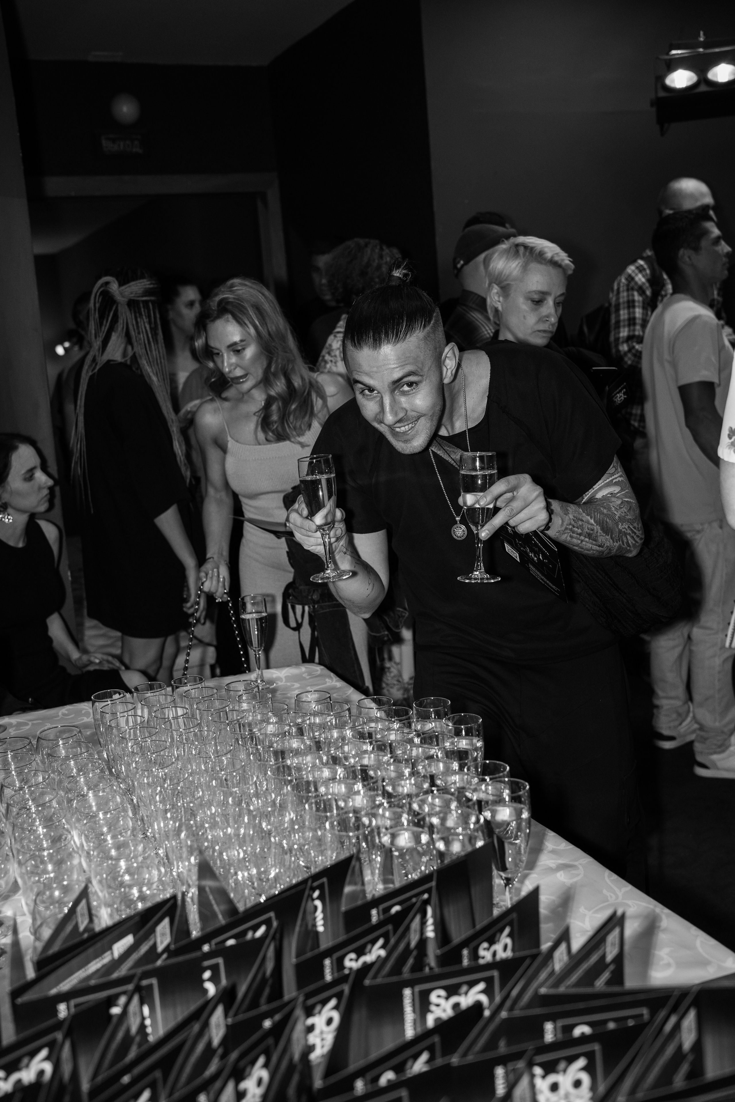 Sабраж. Свадебный и портретный фотограф в Москве Алексей Чернявский