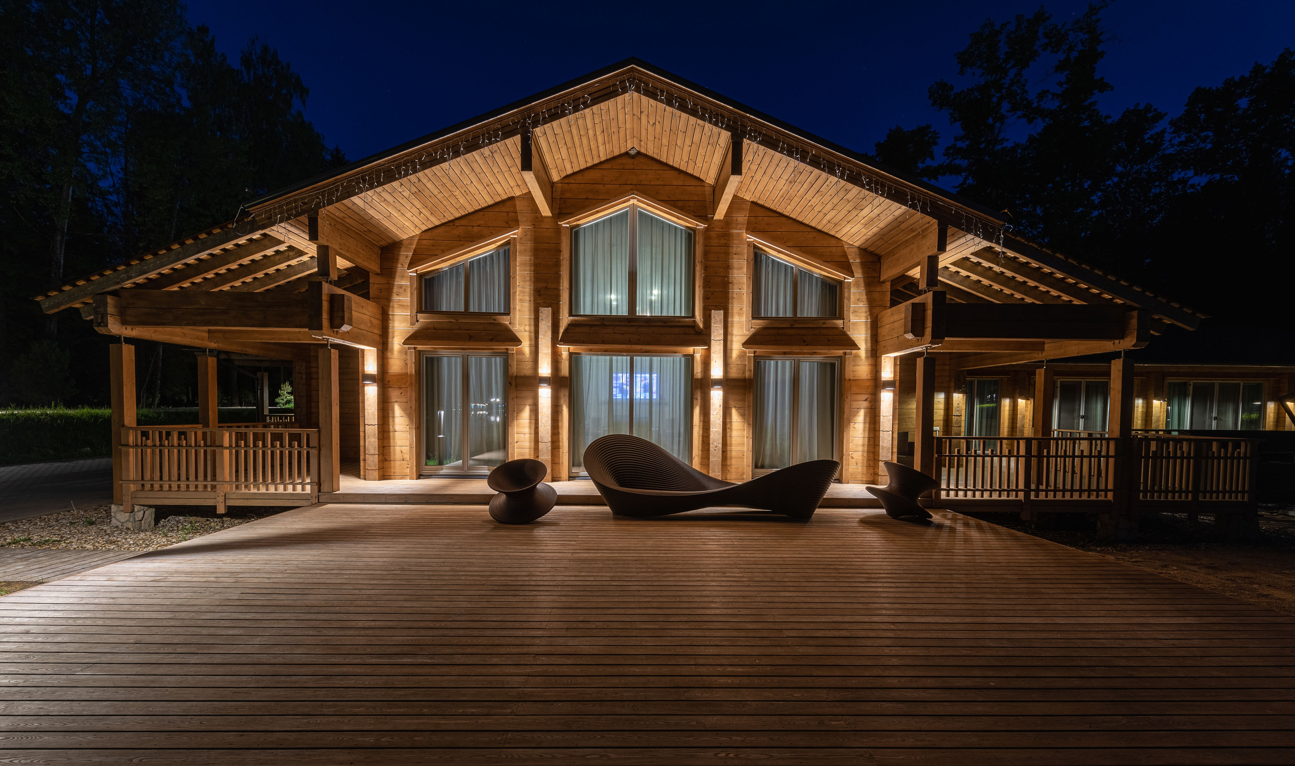 Emerald Forest by Cosmos Hotel Group. Interior & architecture photographer