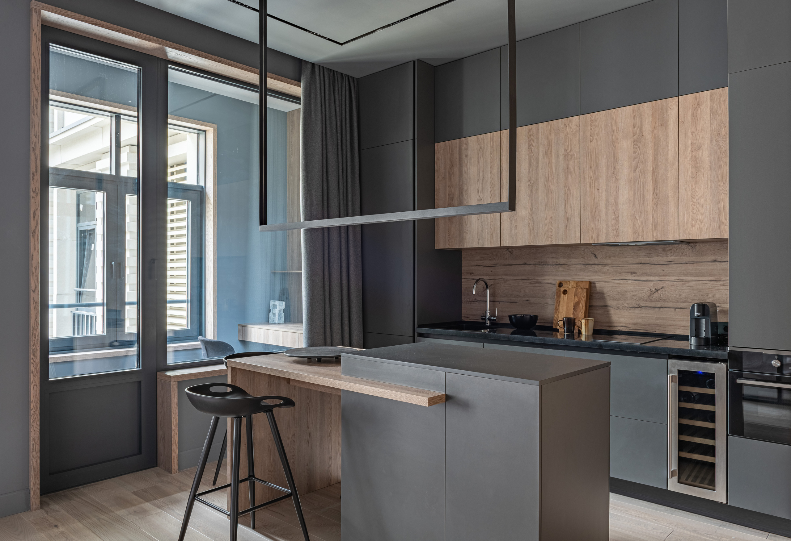 Silver Fountain. apart 2. Interior & architecture photographer