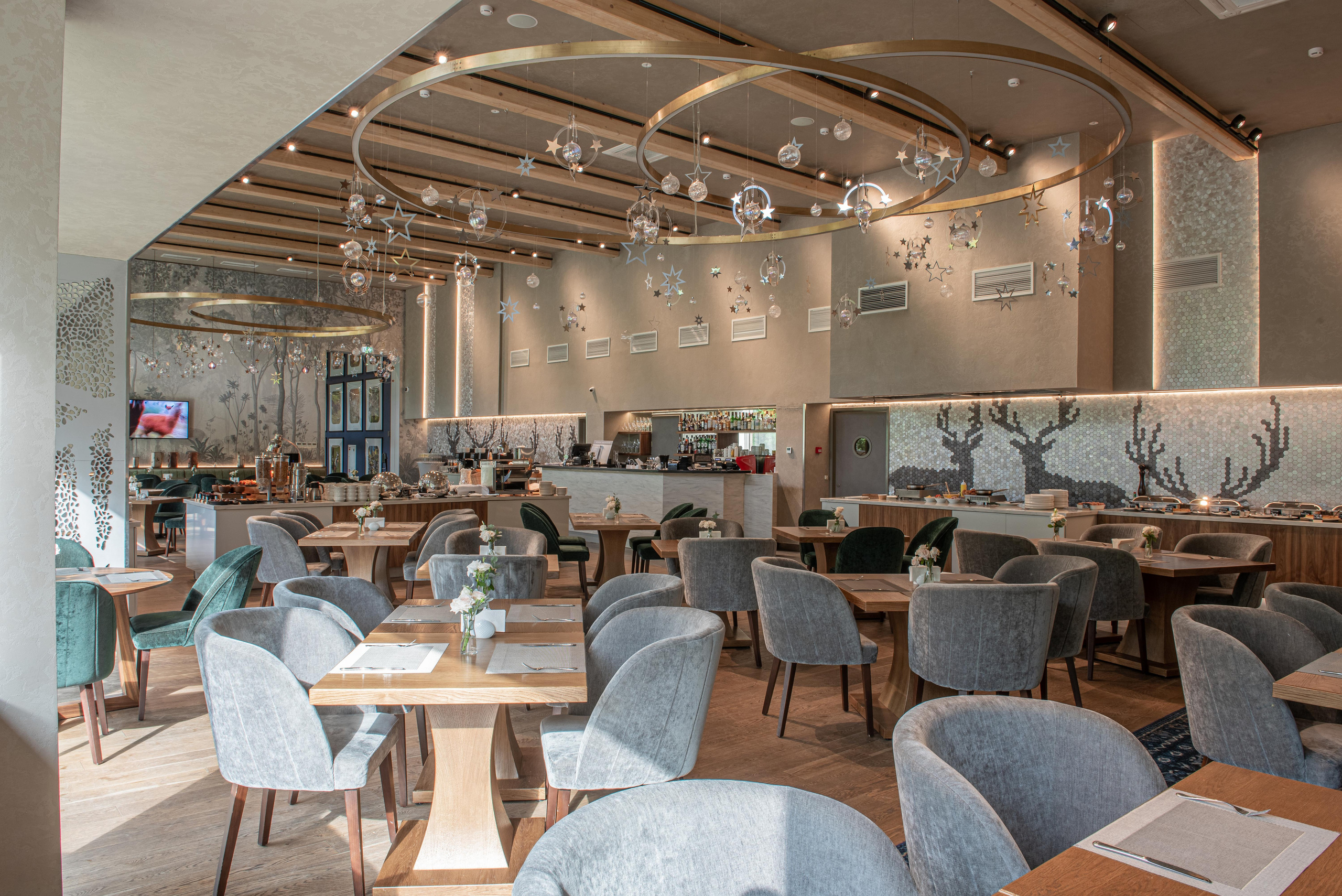 Emerald Forest by Cosmos Hotel Group. Interior & architecture photographer