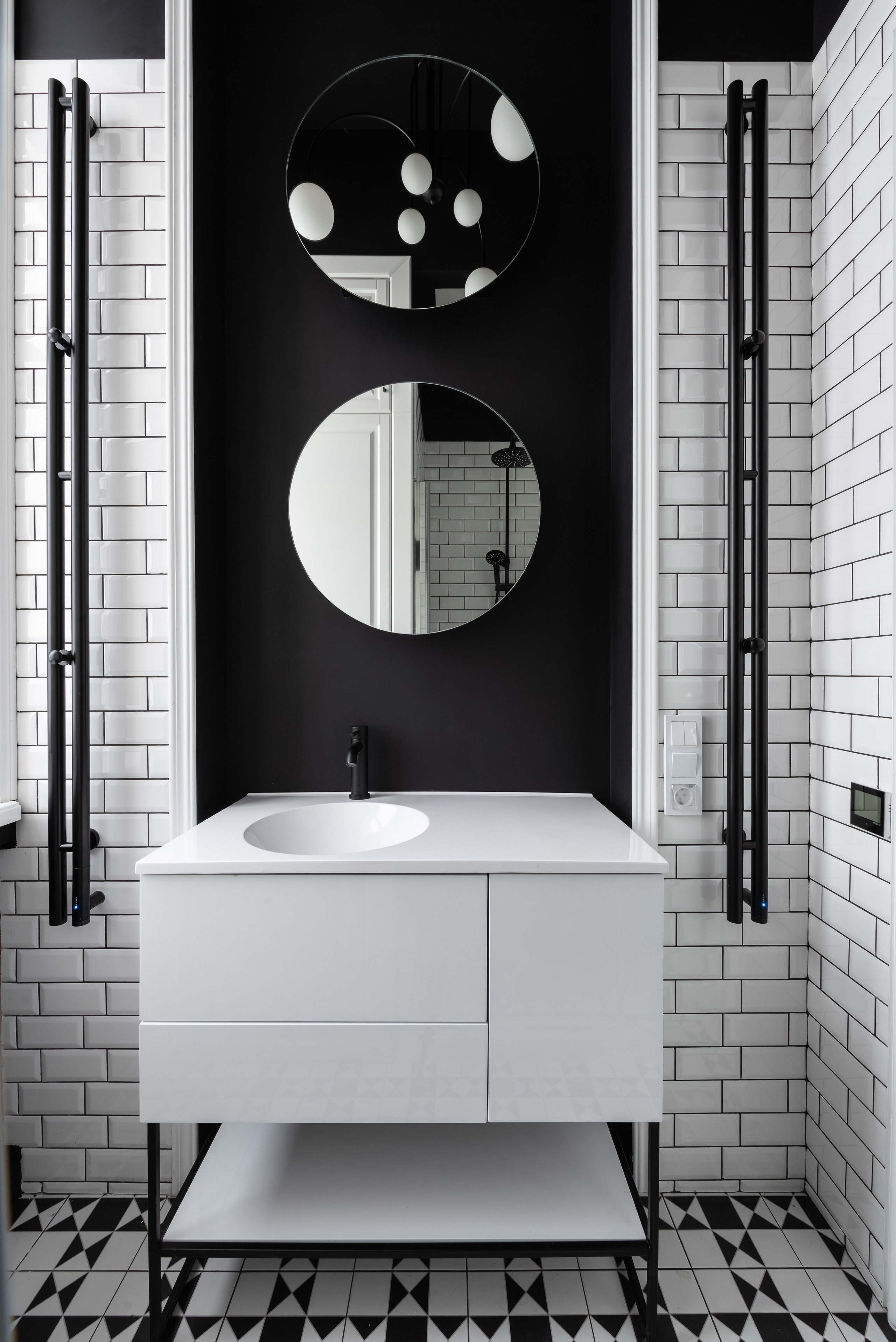 Kutuzovskyi 26. Interior & architecture photographer