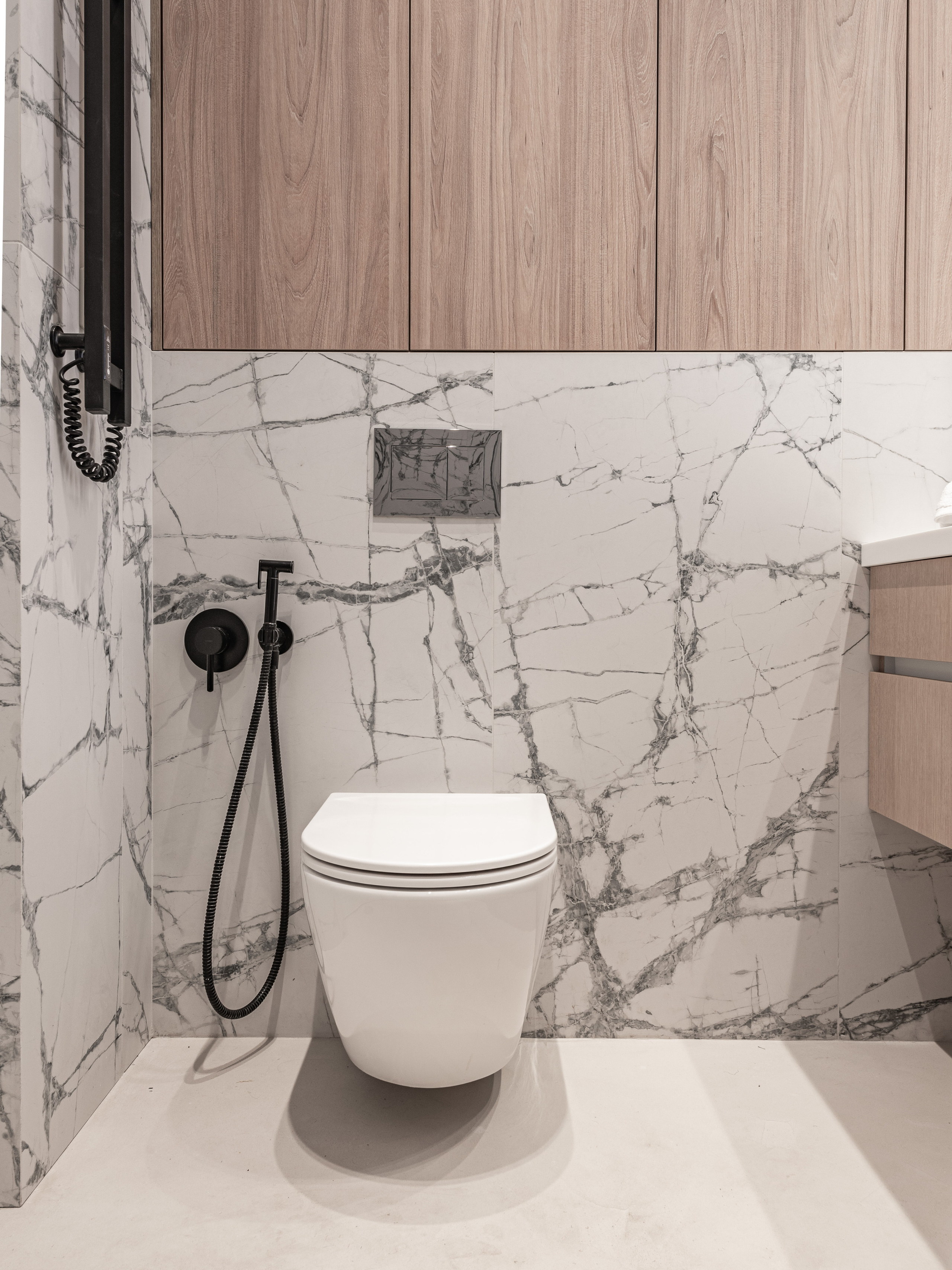 Silver Fountain. apart 3. Interior & architecture photographer