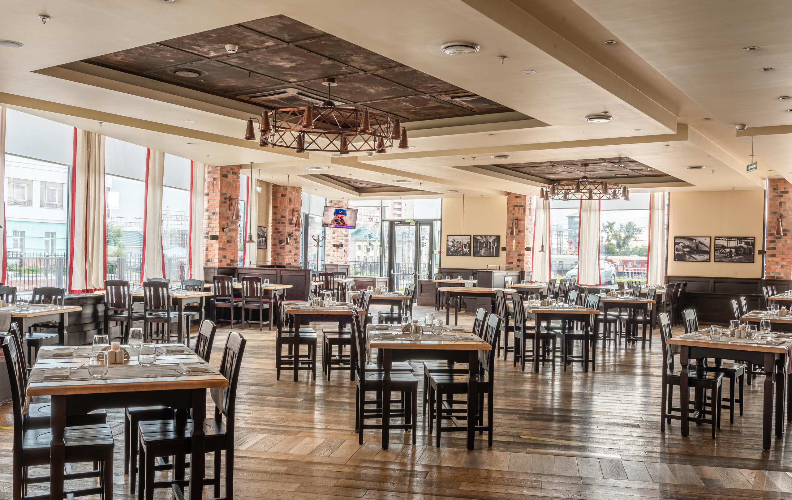 Novosibirsk by Cosmos Hotel Group. Interior & architecture photographer