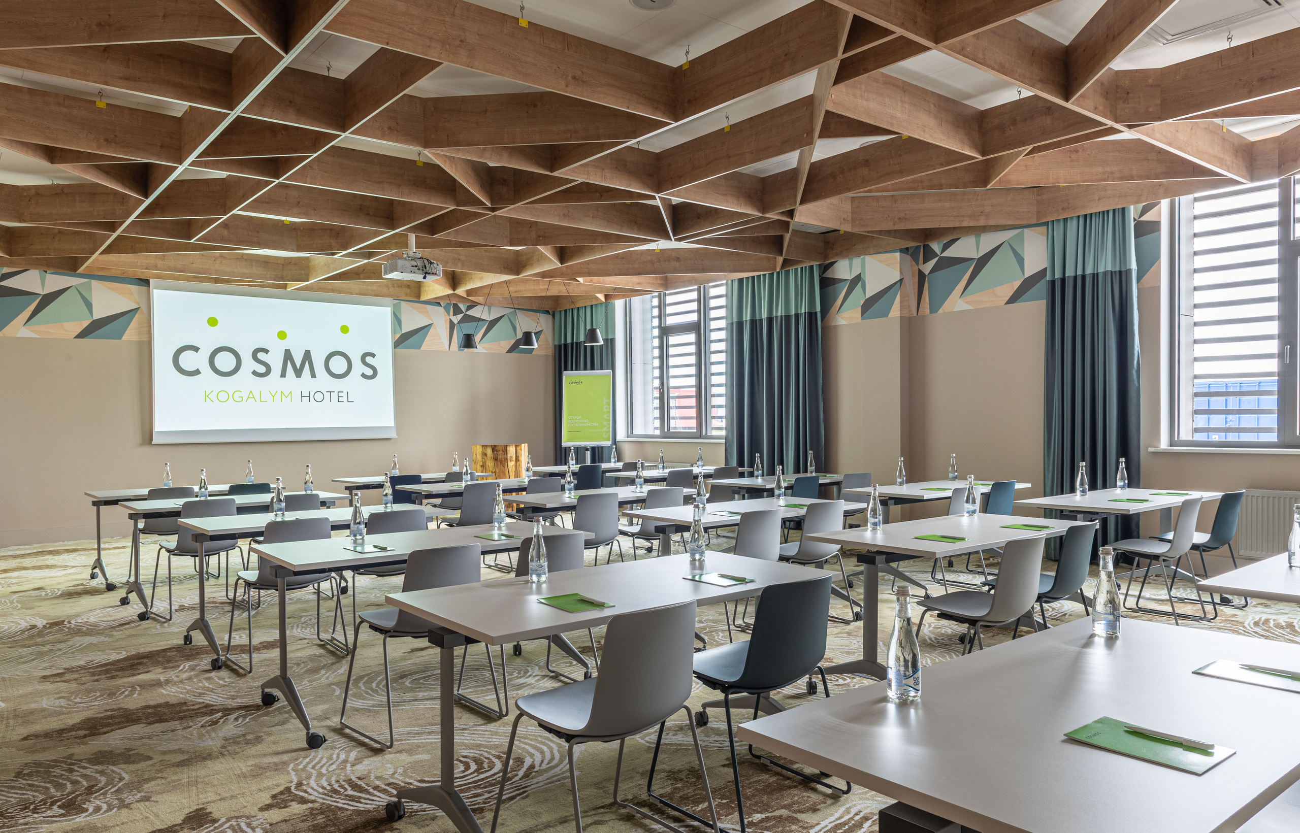Kogalym SMART by Cosmos Hotel Group. Interior & architecture photographer