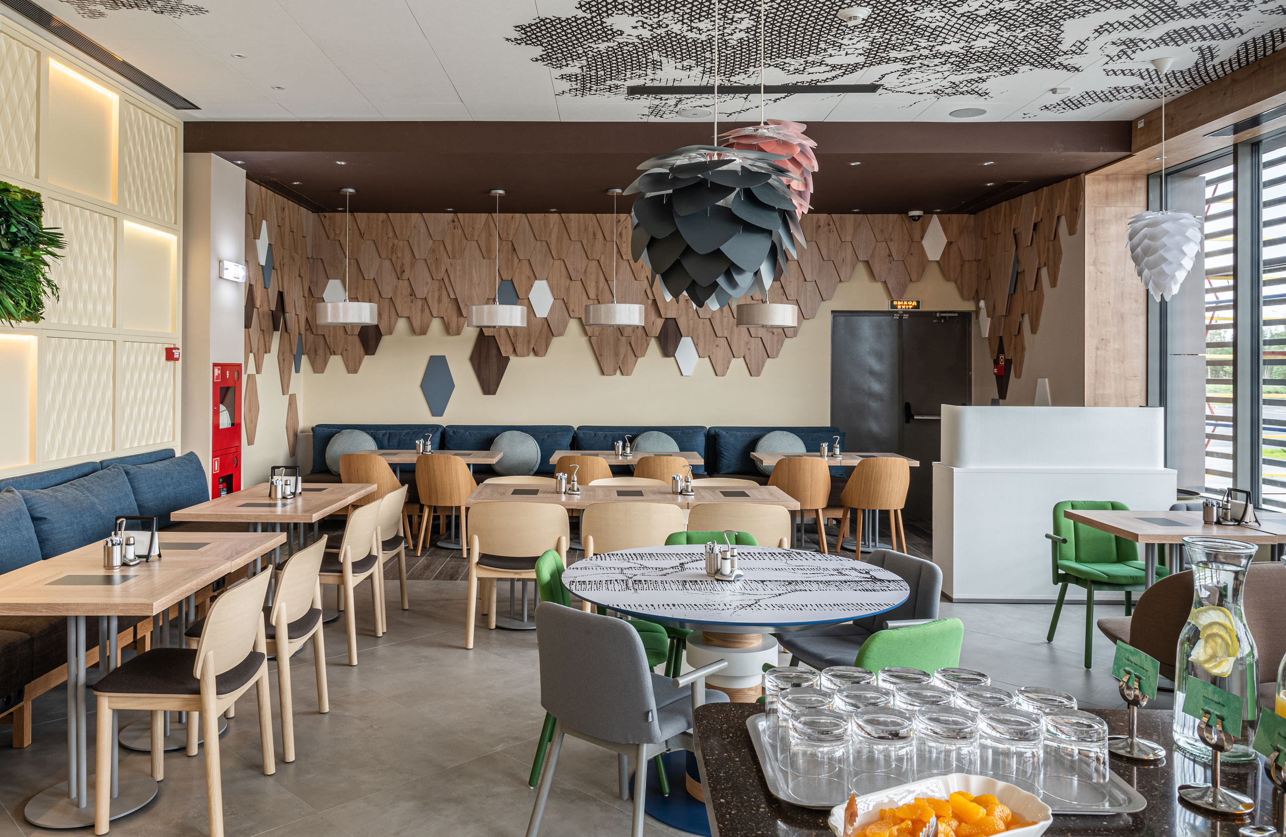 Kogalym SMART by Cosmos Hotel Group. Interior & architecture photographer