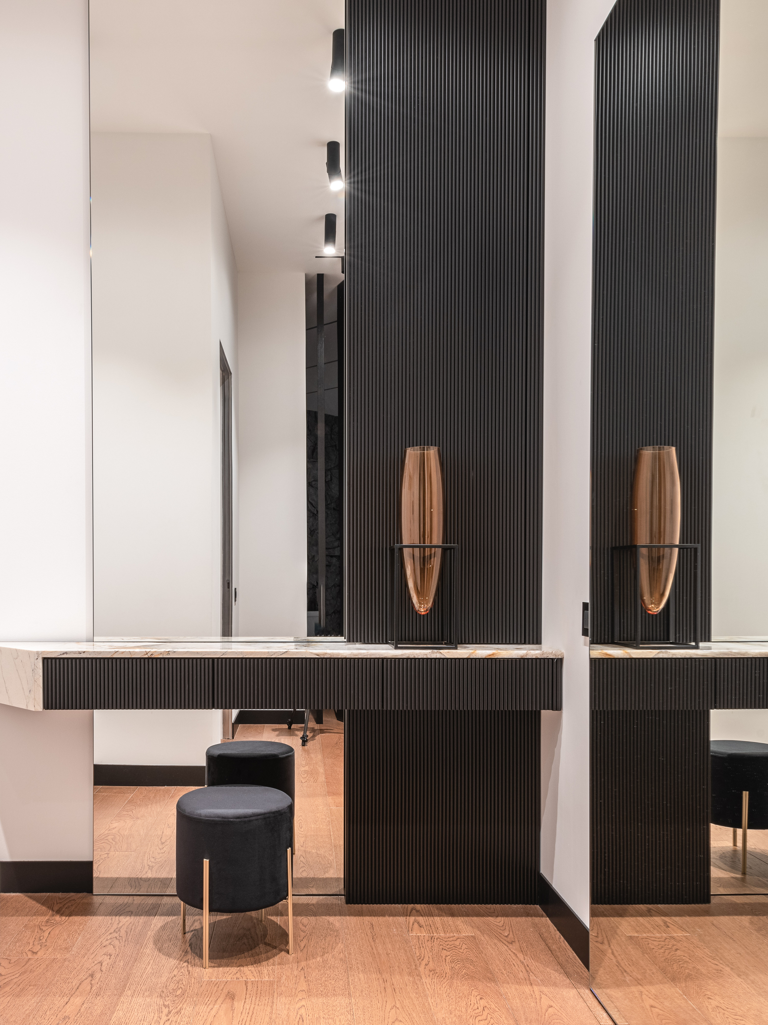 Shutka Design. Interior & architecture photographer