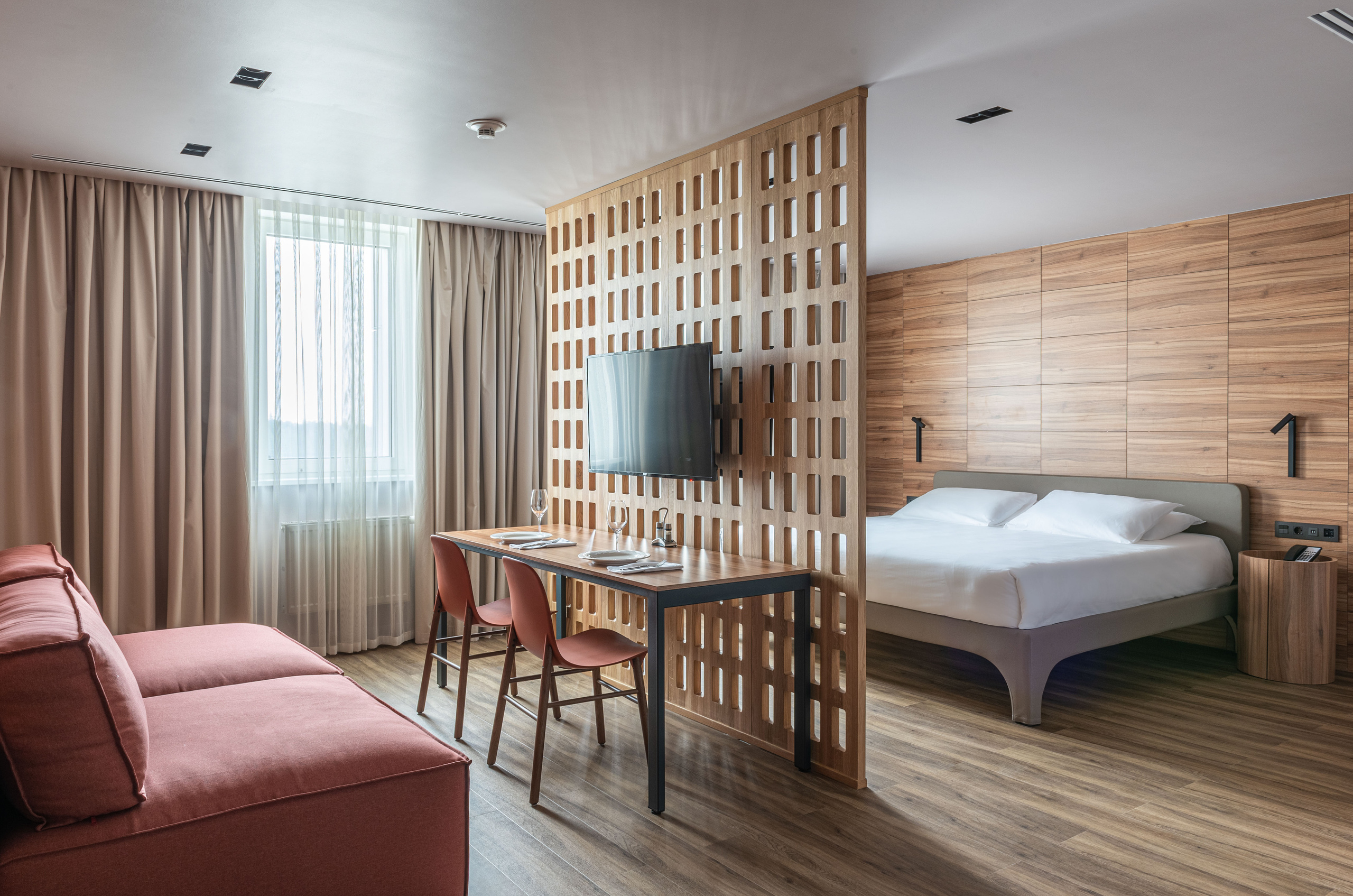 Kogalym SMART by Cosmos Hotel Group. Interior & architecture photographer